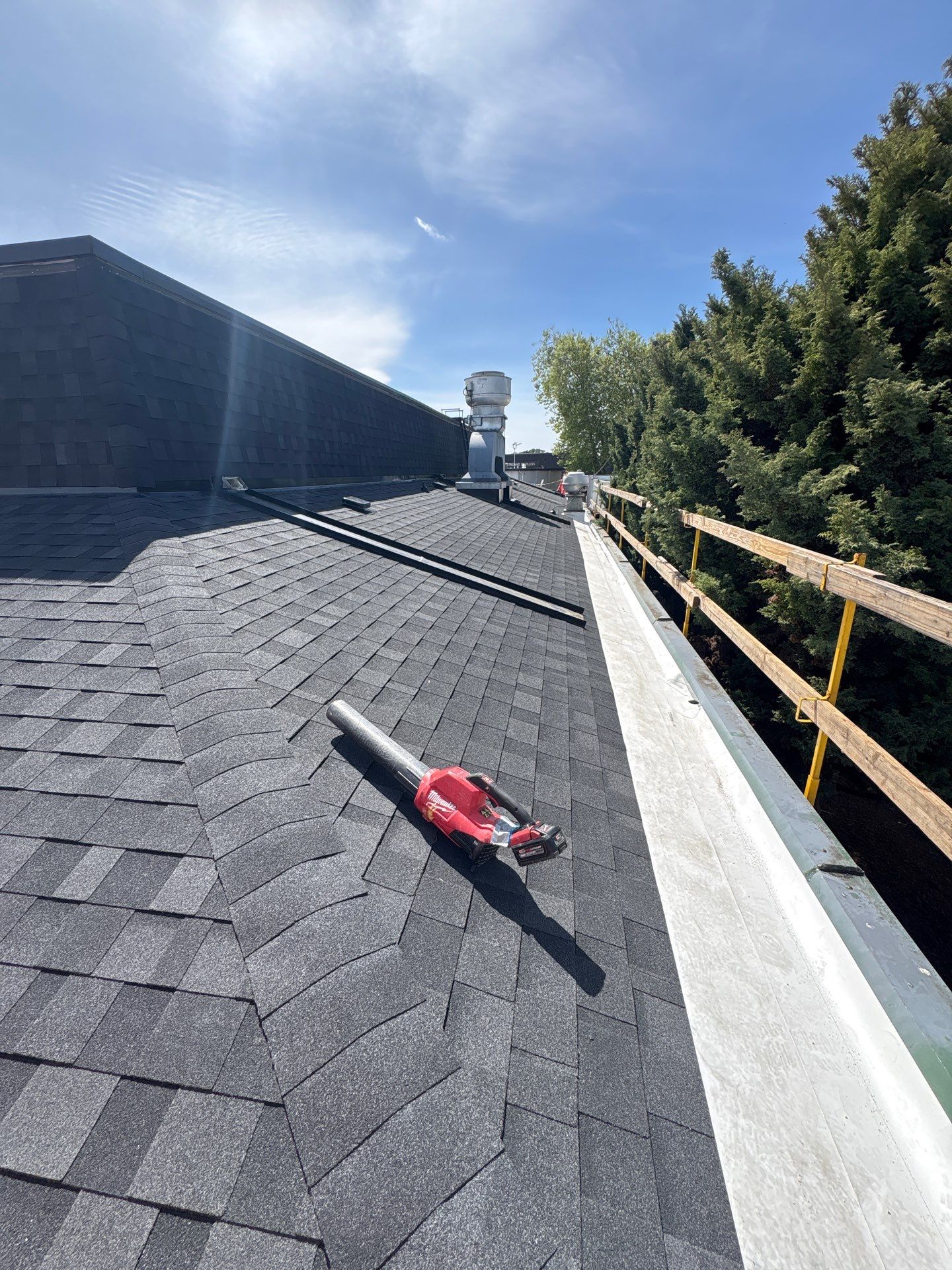 Granite Black Sizzler Albany Oregon Roof Replacement by Orezona Building & Roofing Company, Inc.