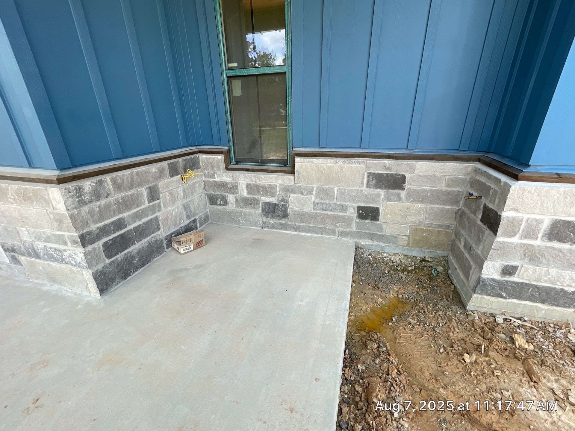 Natural Stone Elegance: Apex Installation Accented by Blue Siding by Apex Conventional Stucco Llc