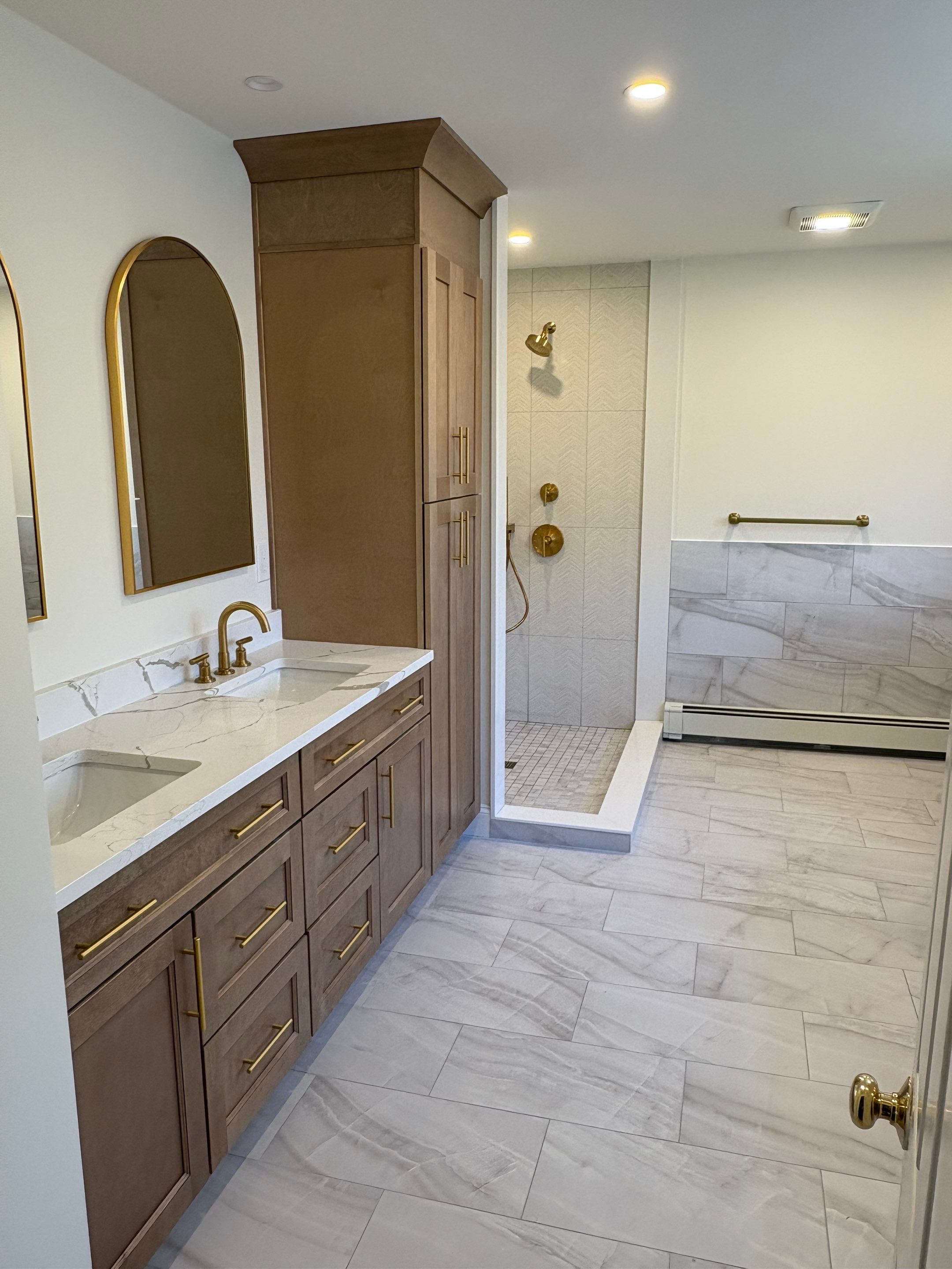 Bathroom Remodeling in Norwell  by Us Propaint And Renovation