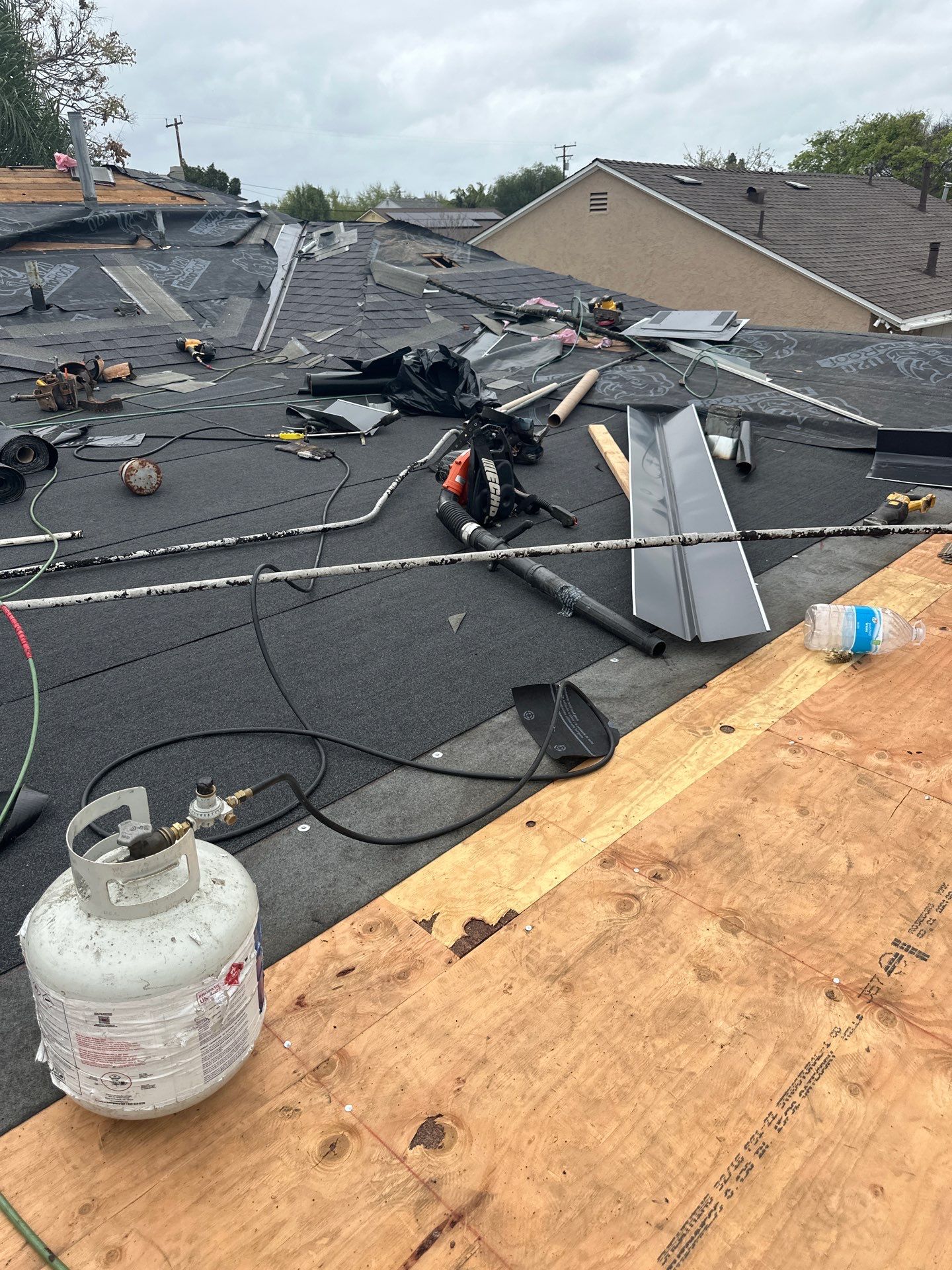 Roof Replacement - Lakewood, CA 90713 by Epic Roof Replacement
