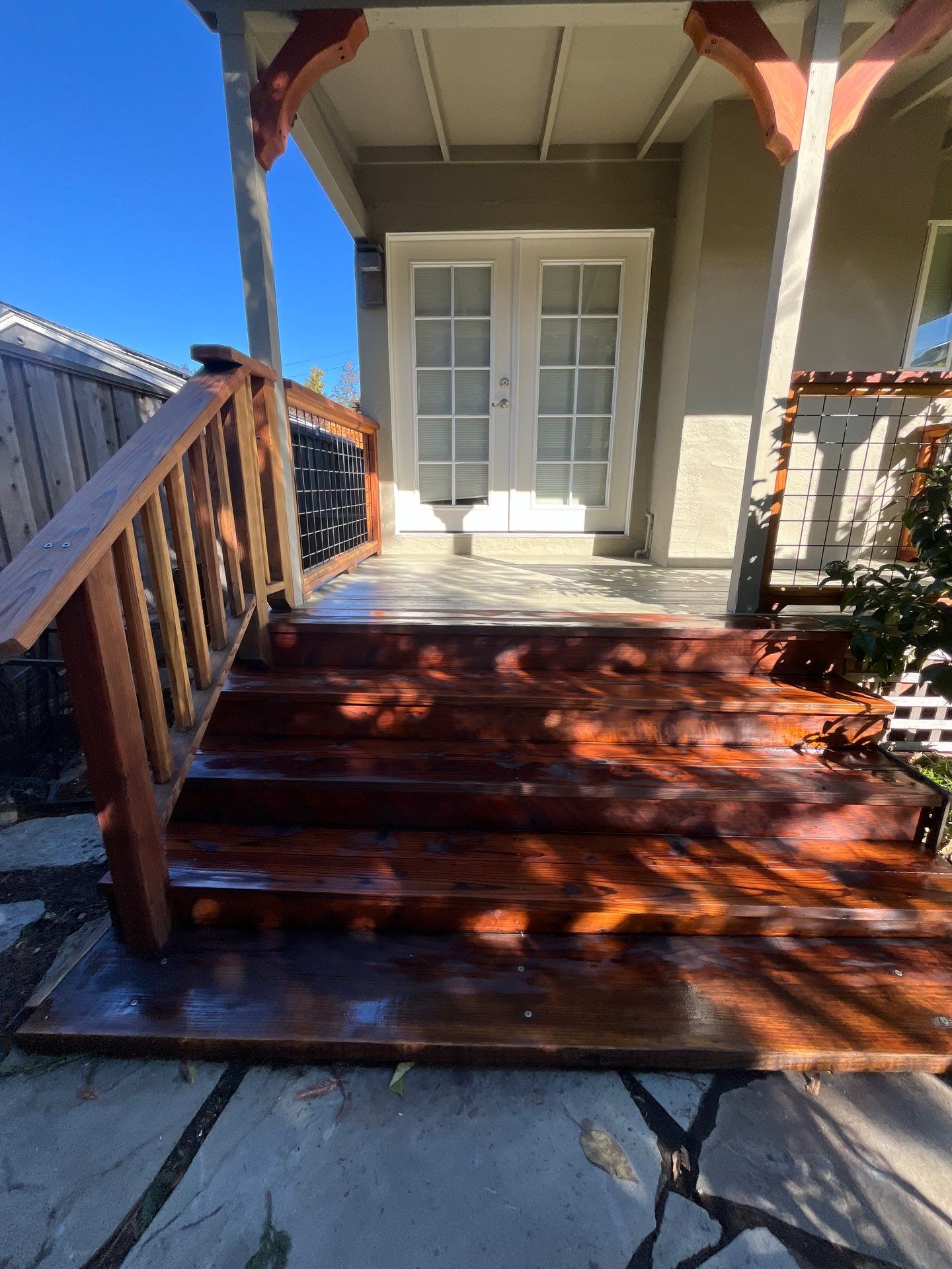 Exterior repaint-siding and stucco by Herrera’s Bay Area Painting inc.