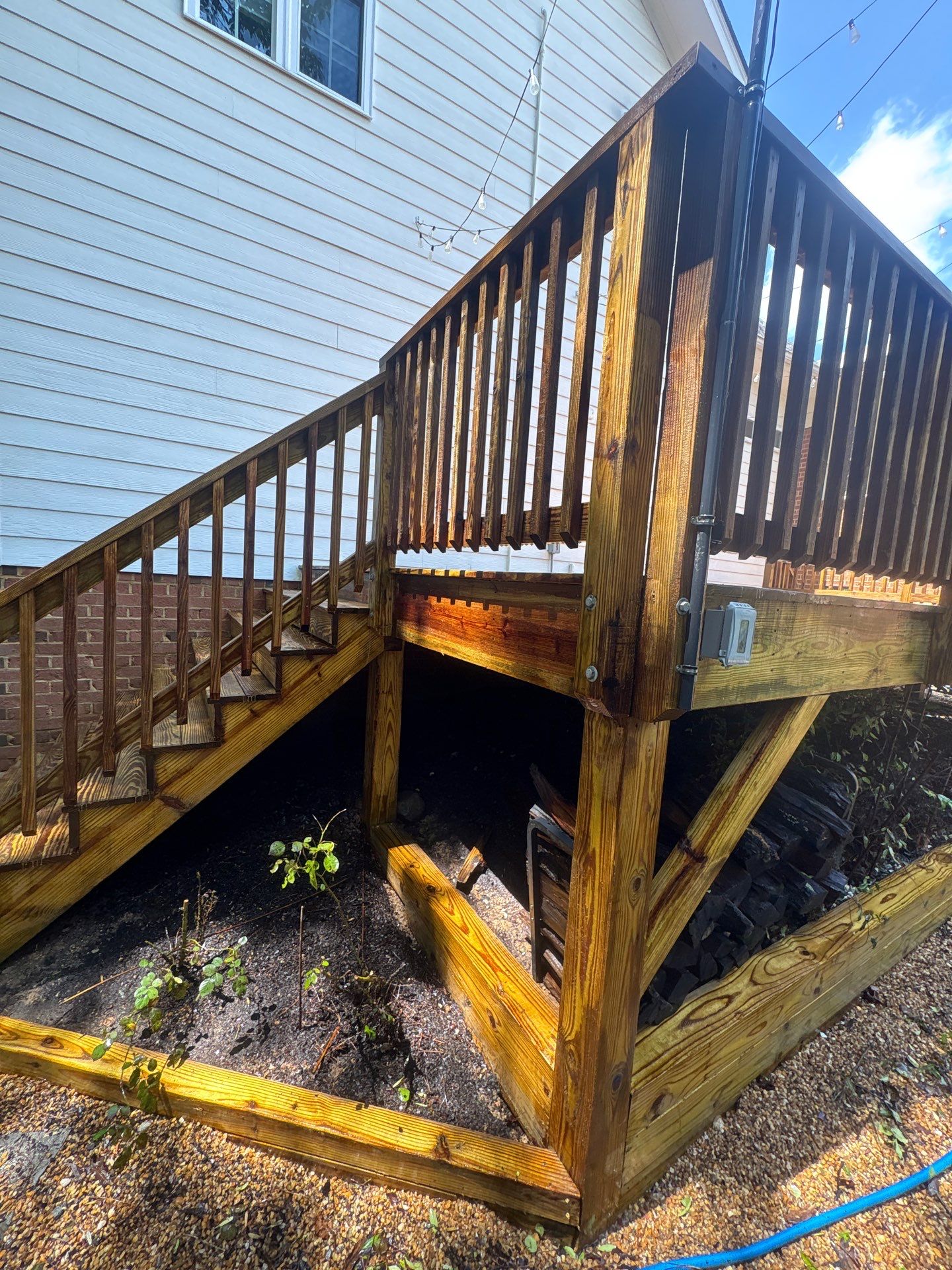 Deck using Wood Sealant by DuraSeal