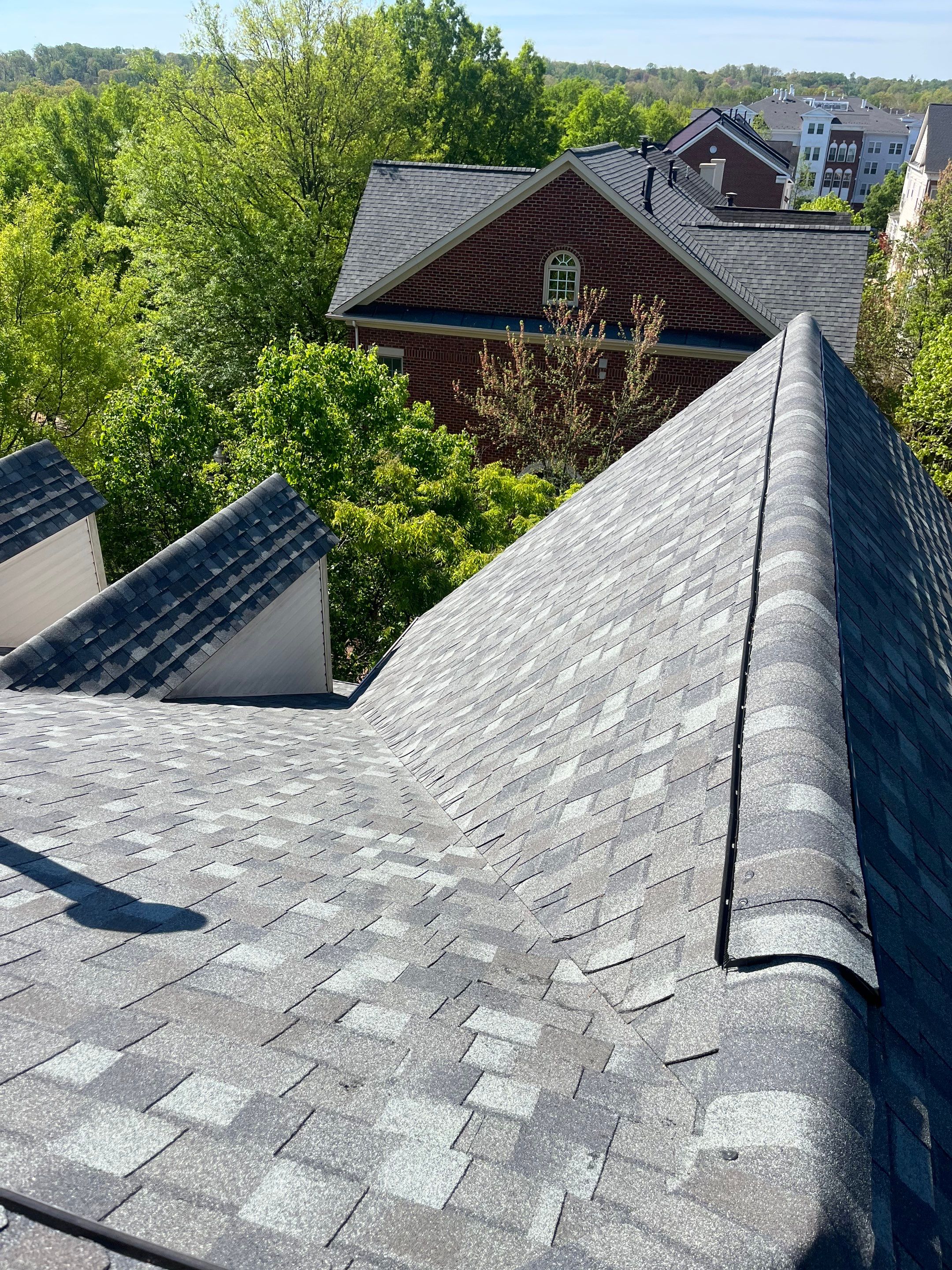 Alexandria: CertainTeed Landmark Pro Designer Shingles in Max Def Georgetown Gray by RM Banning, Inc.