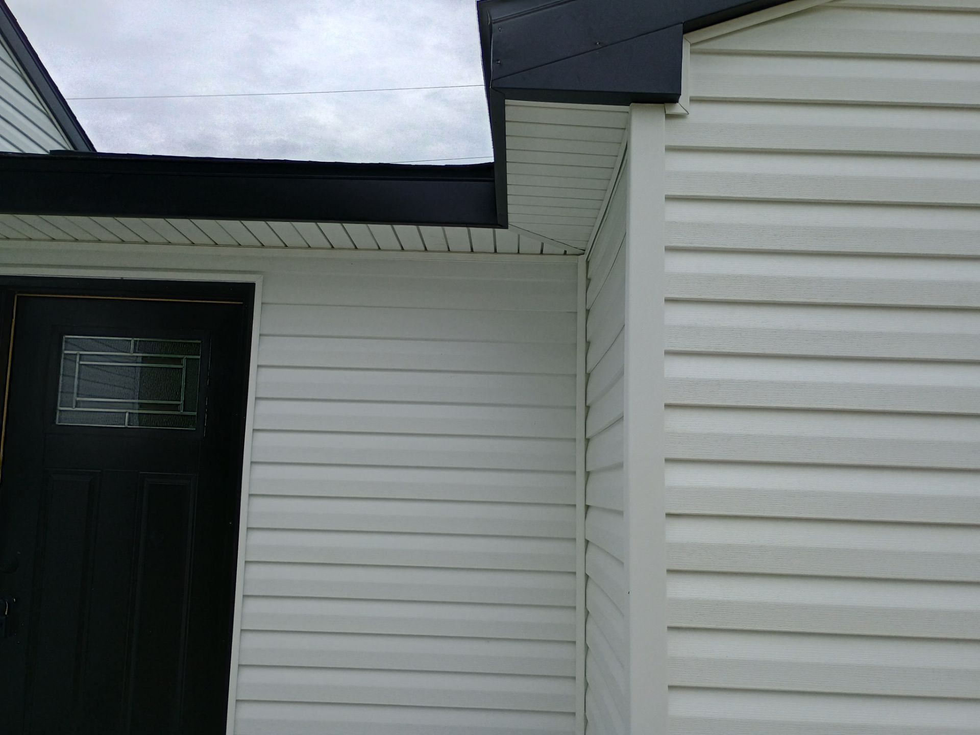 Residential Remodel using GAF Timberline HDZ Charcoal by Nitro Roofing and Construction