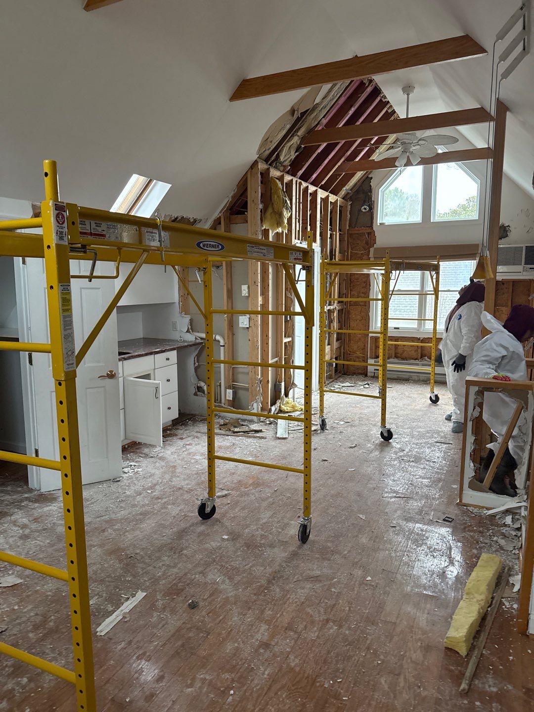 Large‑Loss Water Damage, Structural Drying & Mold Remediation – Rehoboth Beach, DE by Healthy Home Solutions