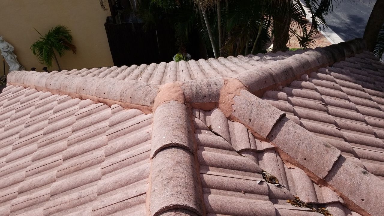 Tile Roof Repair in Boca Raton – Expert Craftsmanship & Reliable Service by Aastro Roofing