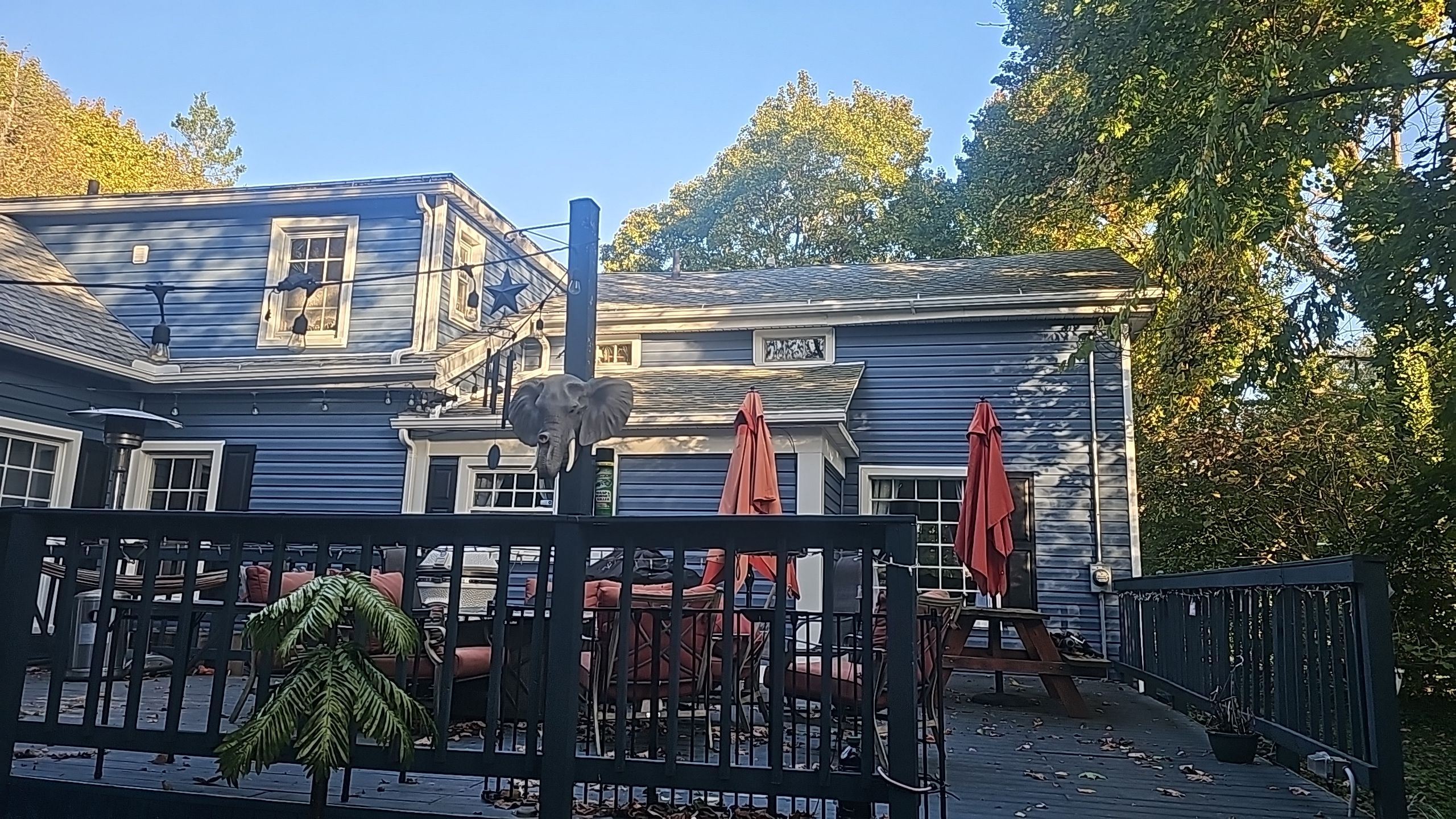 Norandex Cedar Knolls, Color: Jamestown Blue by Eagle Eye Roofing