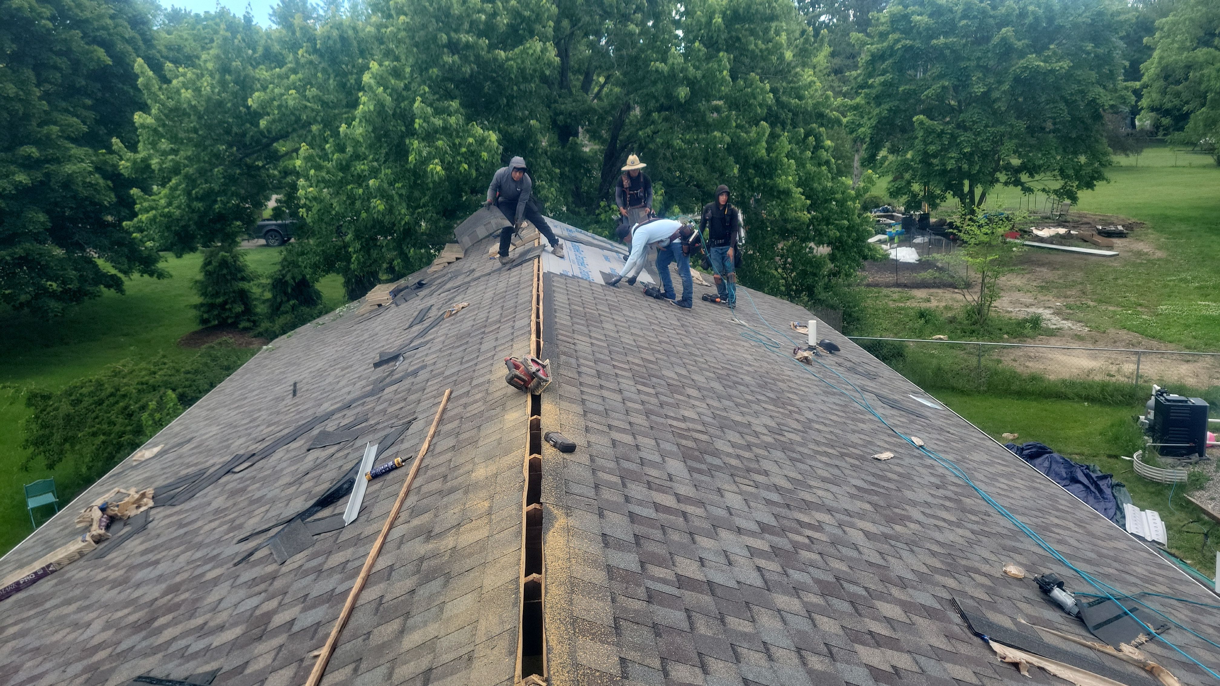 Roof Replacement using CertainTeed Landmark Pro by 180 Contractors