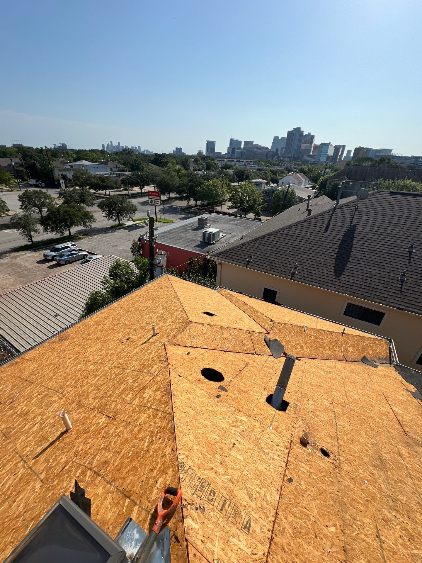 Residential Roofing Installation using Owen's Corning Duration (Lifetime) Shingles by Roof Repair Company