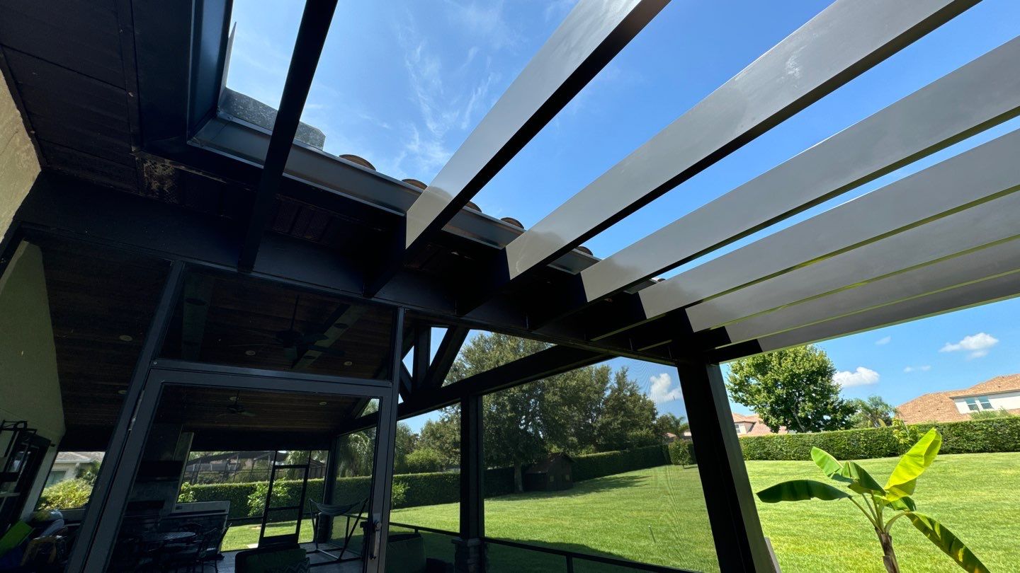 Open trellis pergola by Orlando pergolas 