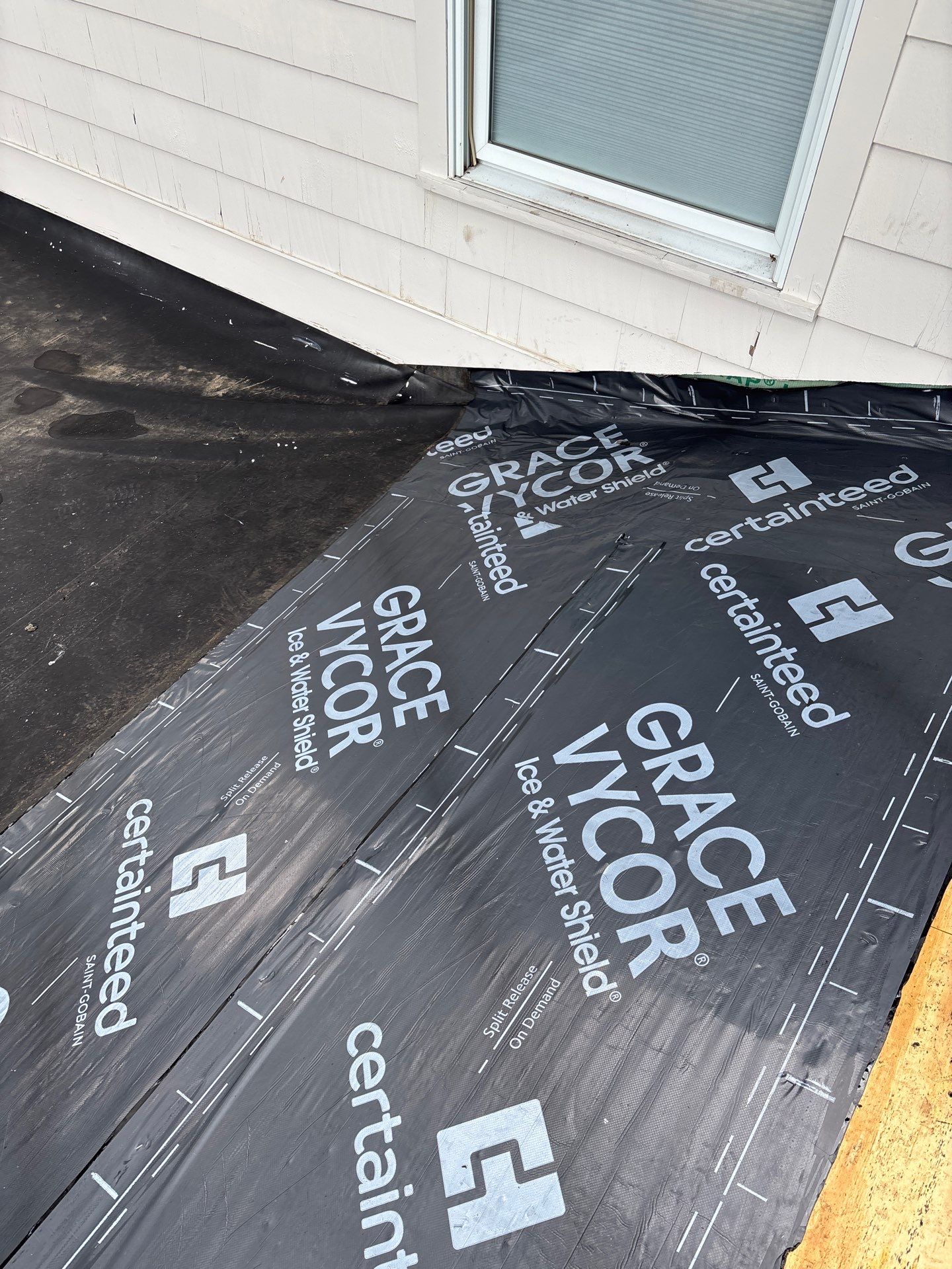 DiGiorgi does roofing in Fairfield, CT by DiGiorgi Roofing and Siding Inc