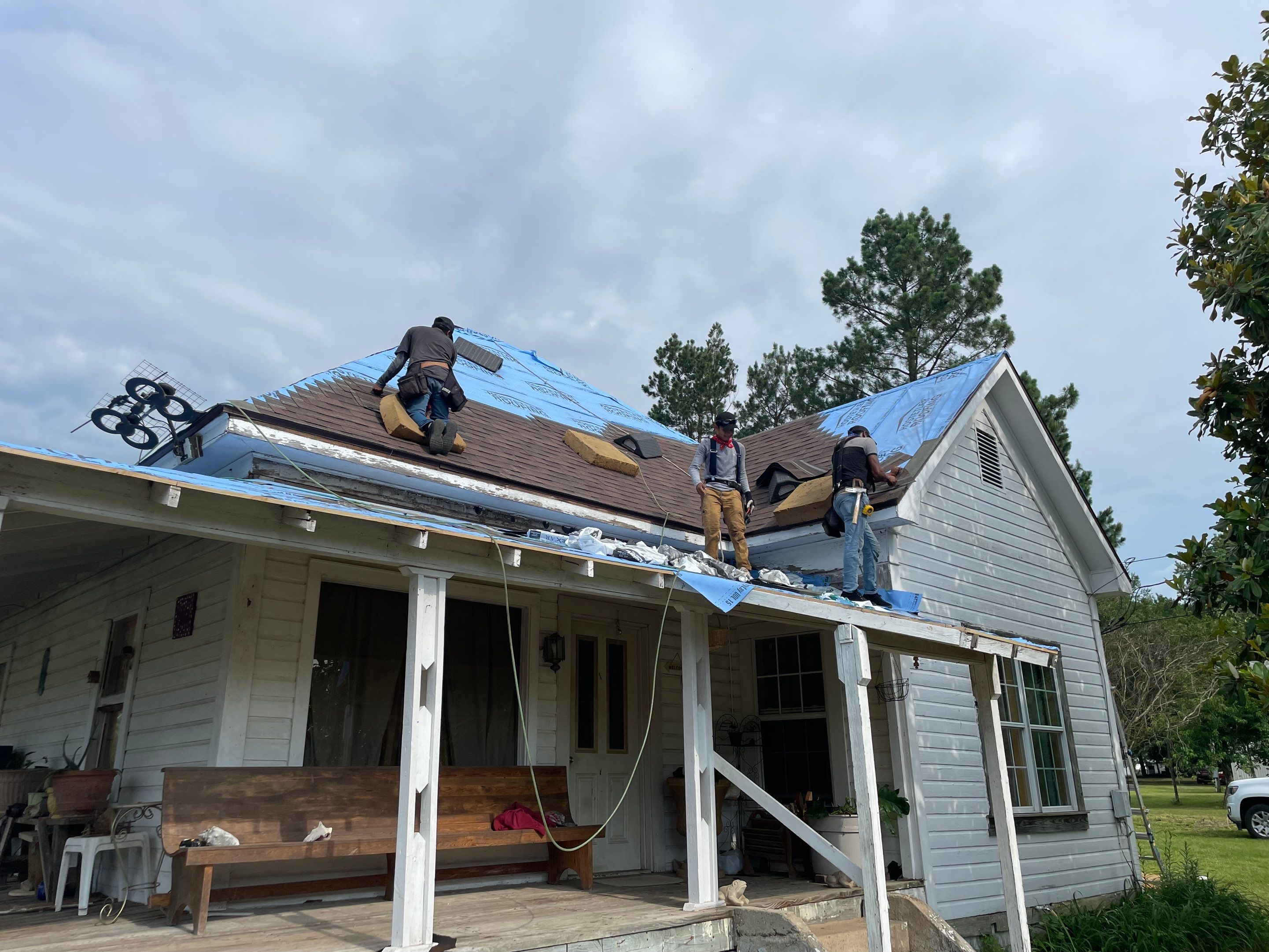 Residential Shingle Reroof using Malarkey Highlander NEX by Hostetler Roofing