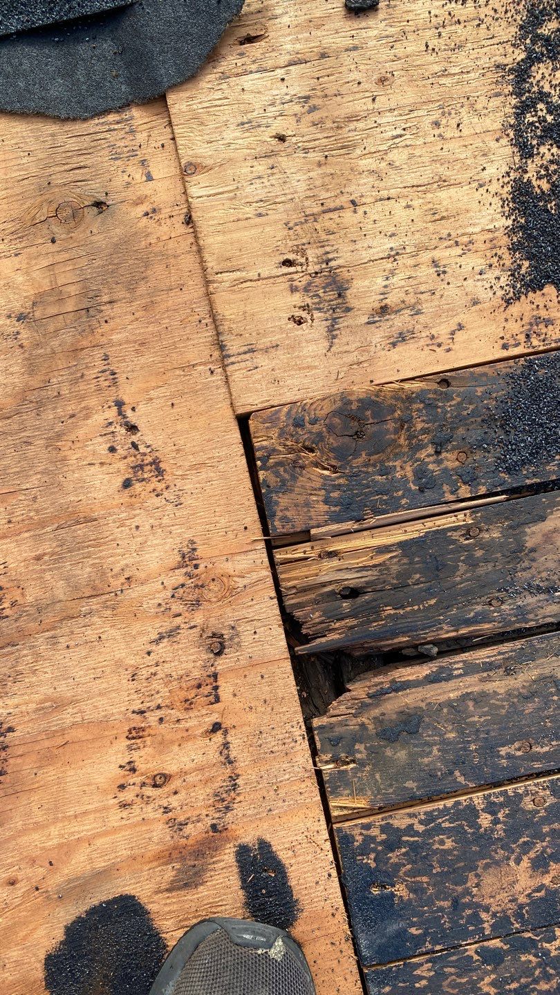 Residential Roofing Installation using Owens Corning TruDefinition Peppercorn  by A Plus Exterior