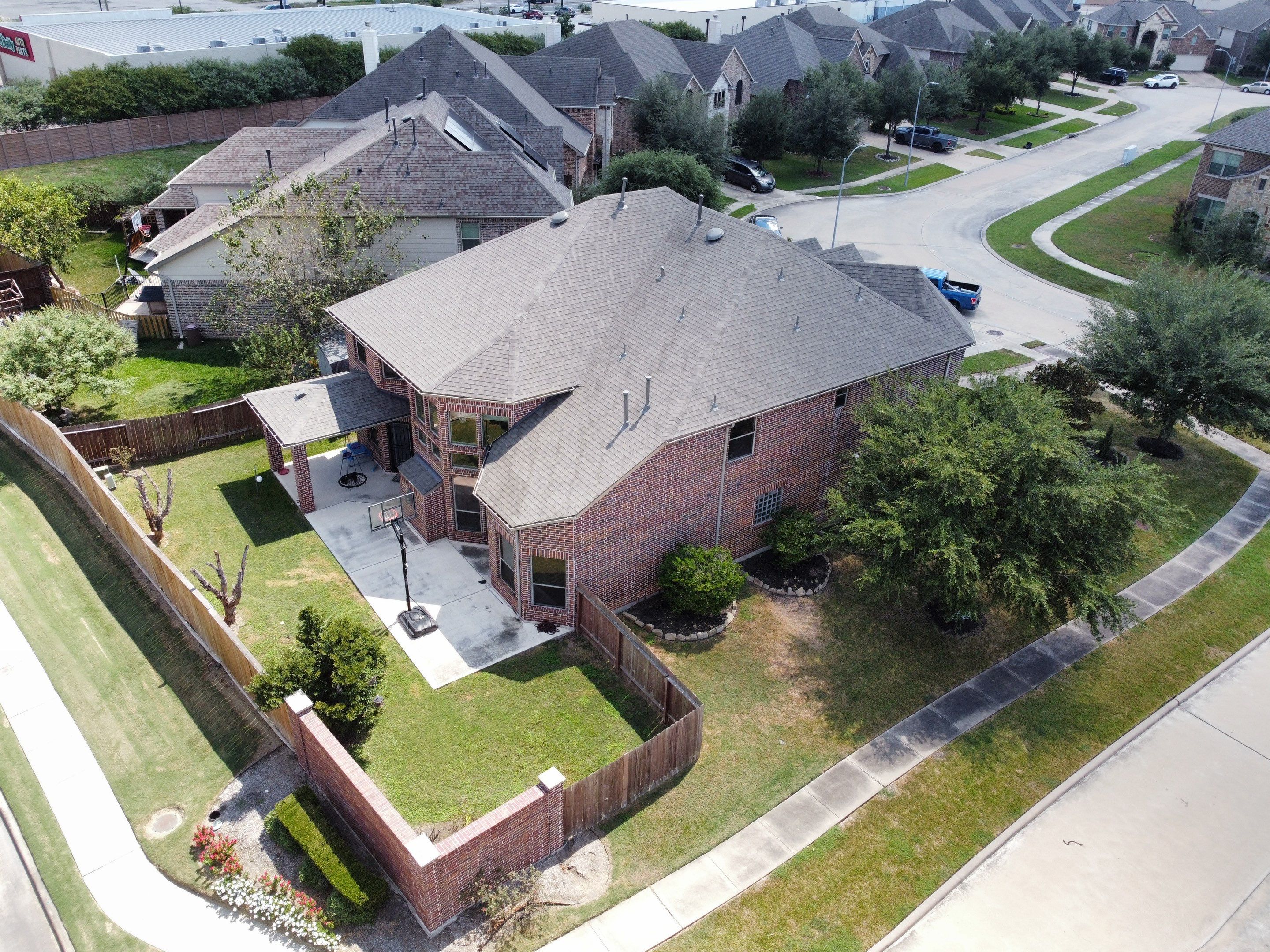 IKO Cambridge - Weathered Wood by Elite Roofing LLC