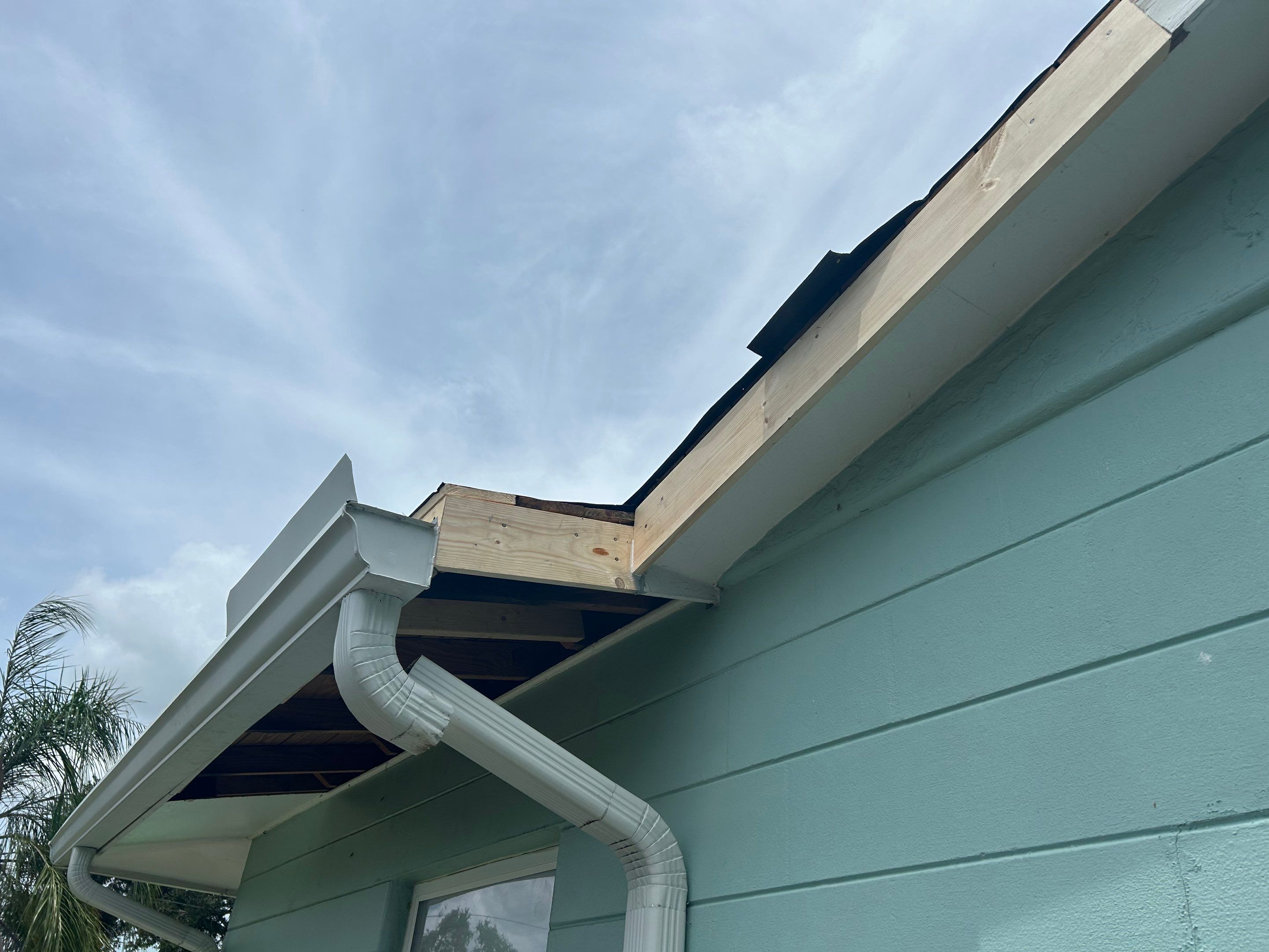 Project in St. Petersburg 33710 by Mitchell Roofing Company LLC 