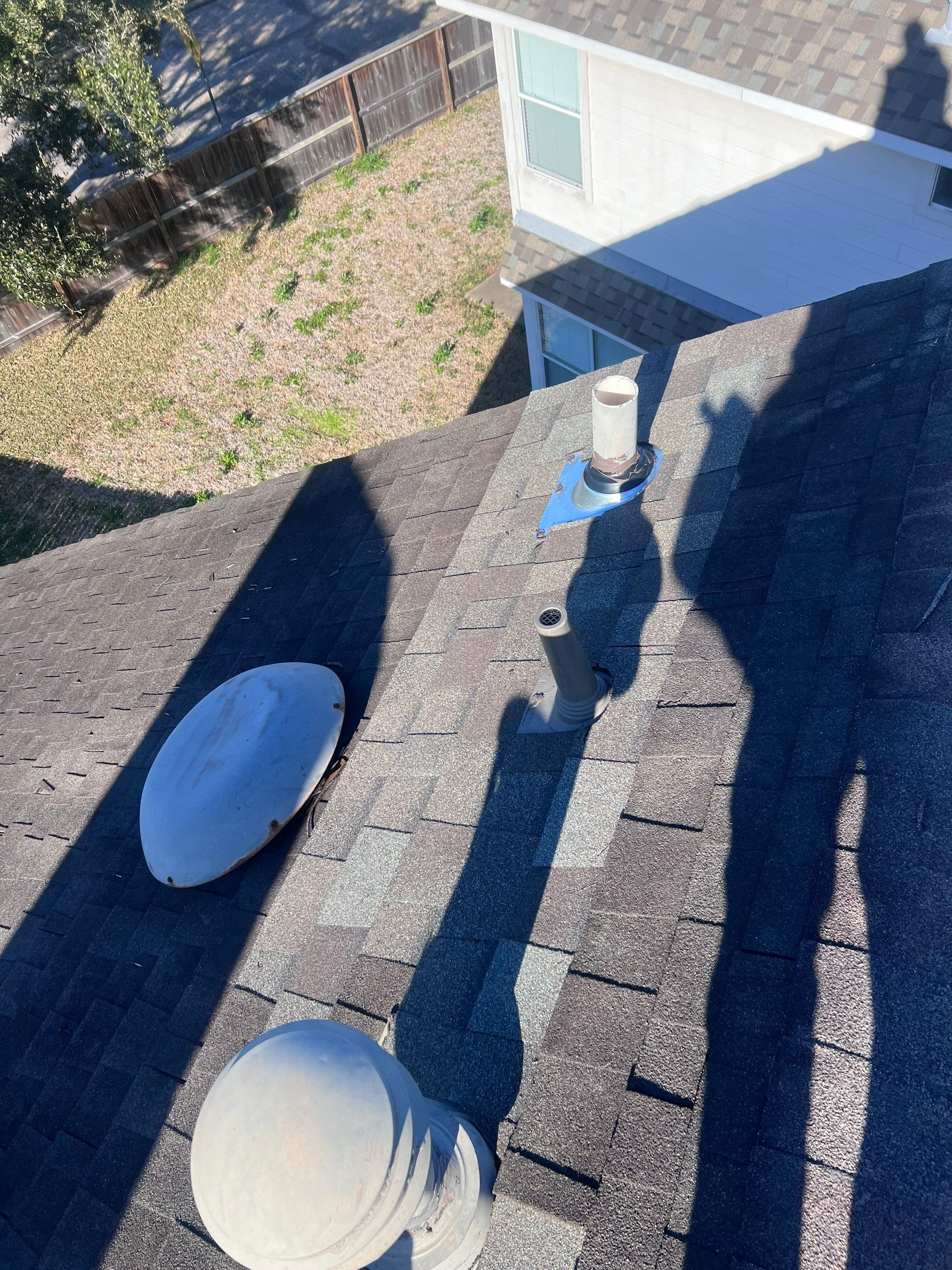 Residential Roofing Installation using Owen's Corning Duration (Lifetime) Shingles by Roof Repair Company