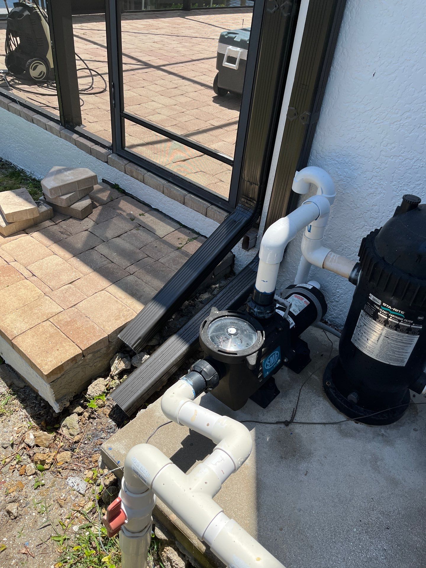 Stylish seamless gutters in Cape Coral FL by Gutter Professors