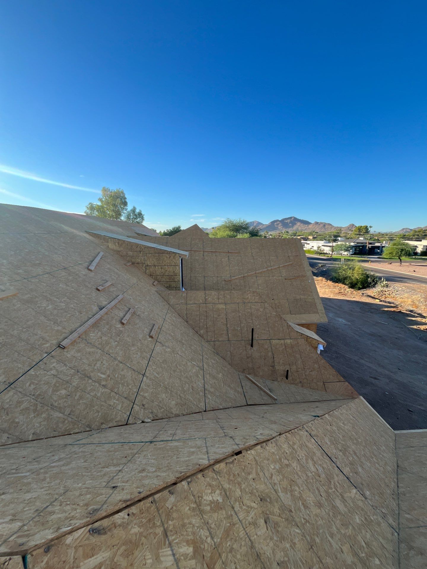 Shadow Gray Presidential Shingles by Reimagine Roofing