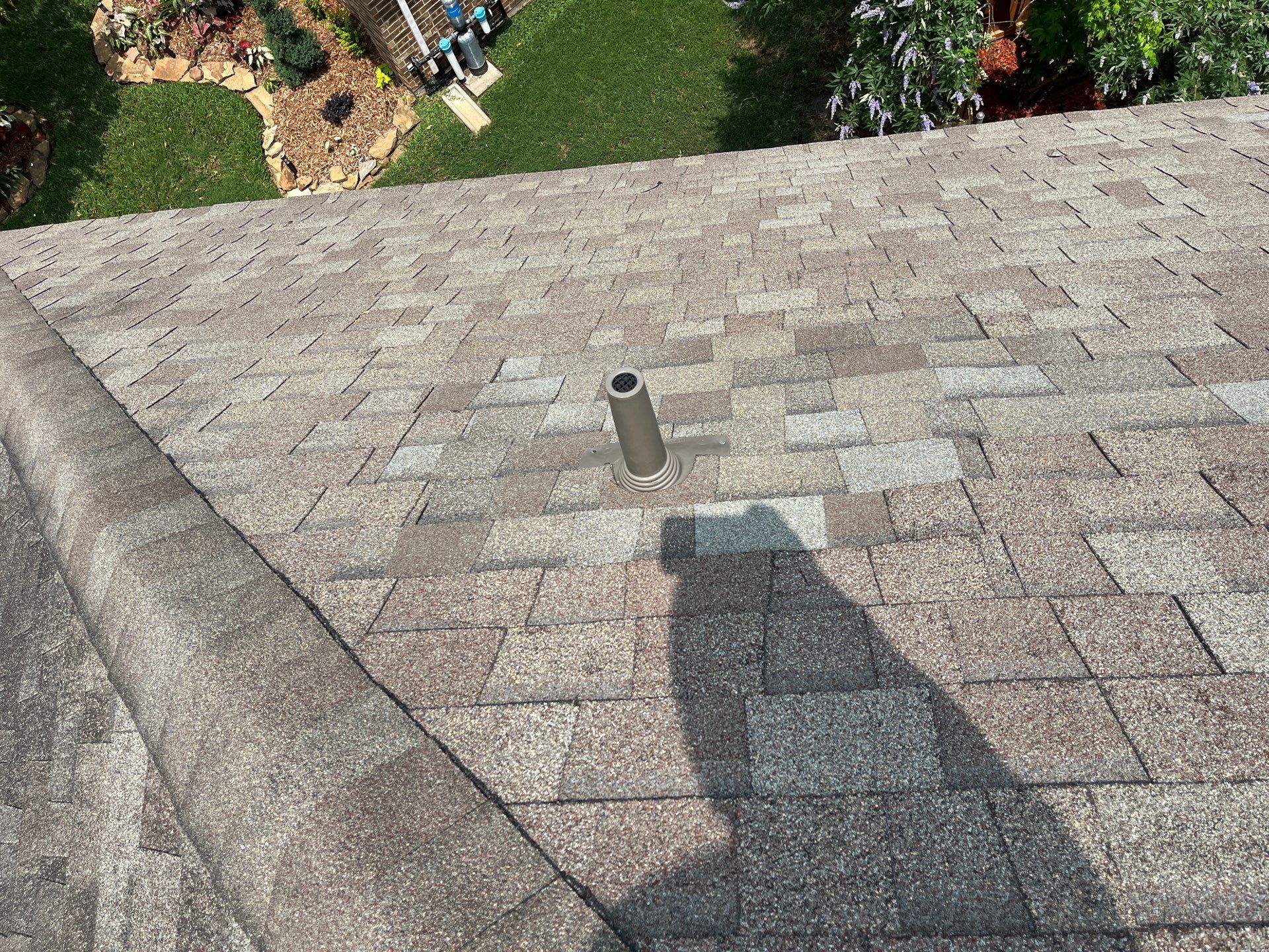 Hail Damage using Owen's Corning Duration (Lifetime) Shingles by Roof Repair Company