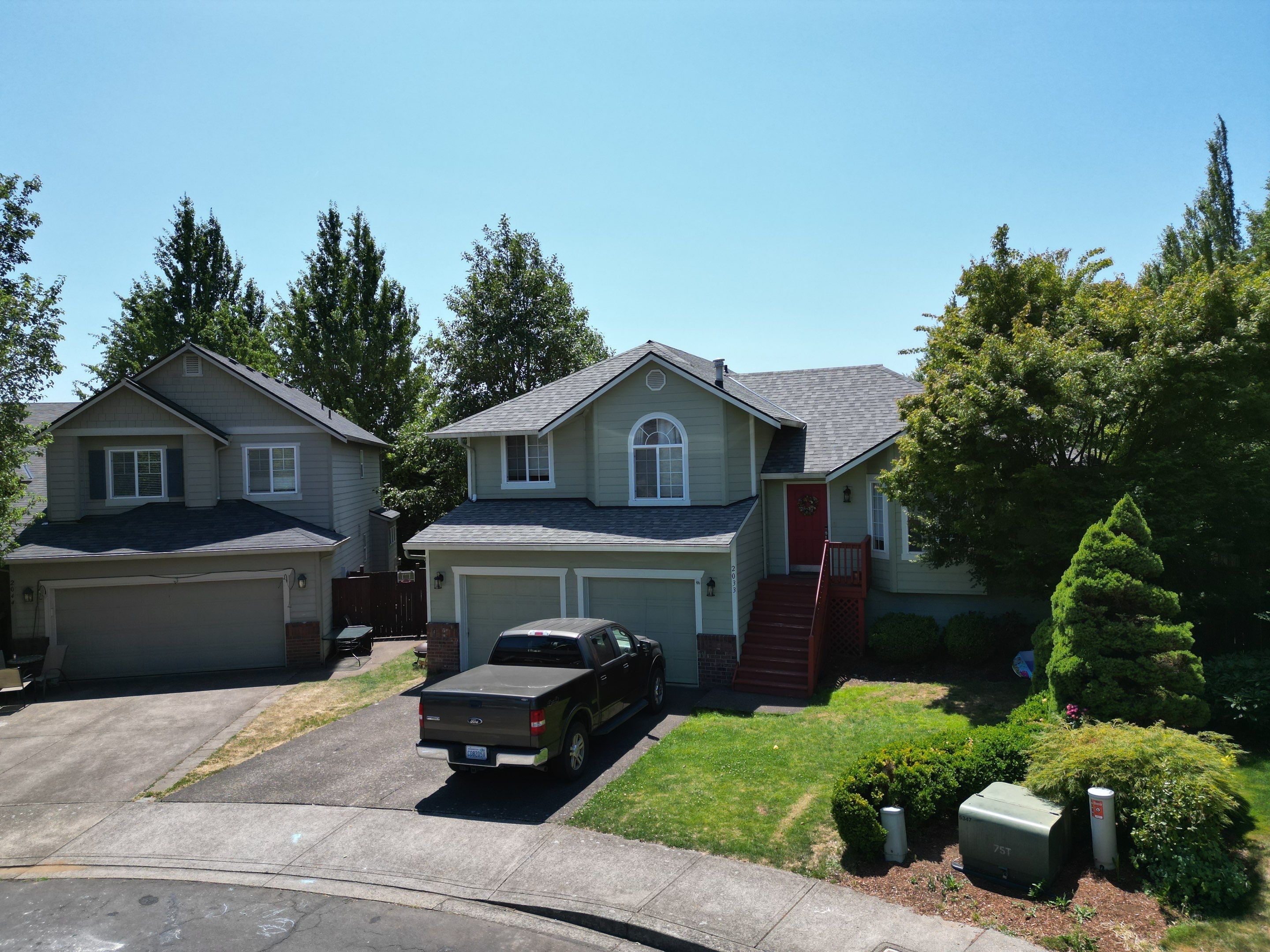 Residential Roofing Installation using Asphalt Shingles by Vitan Construction LLC 