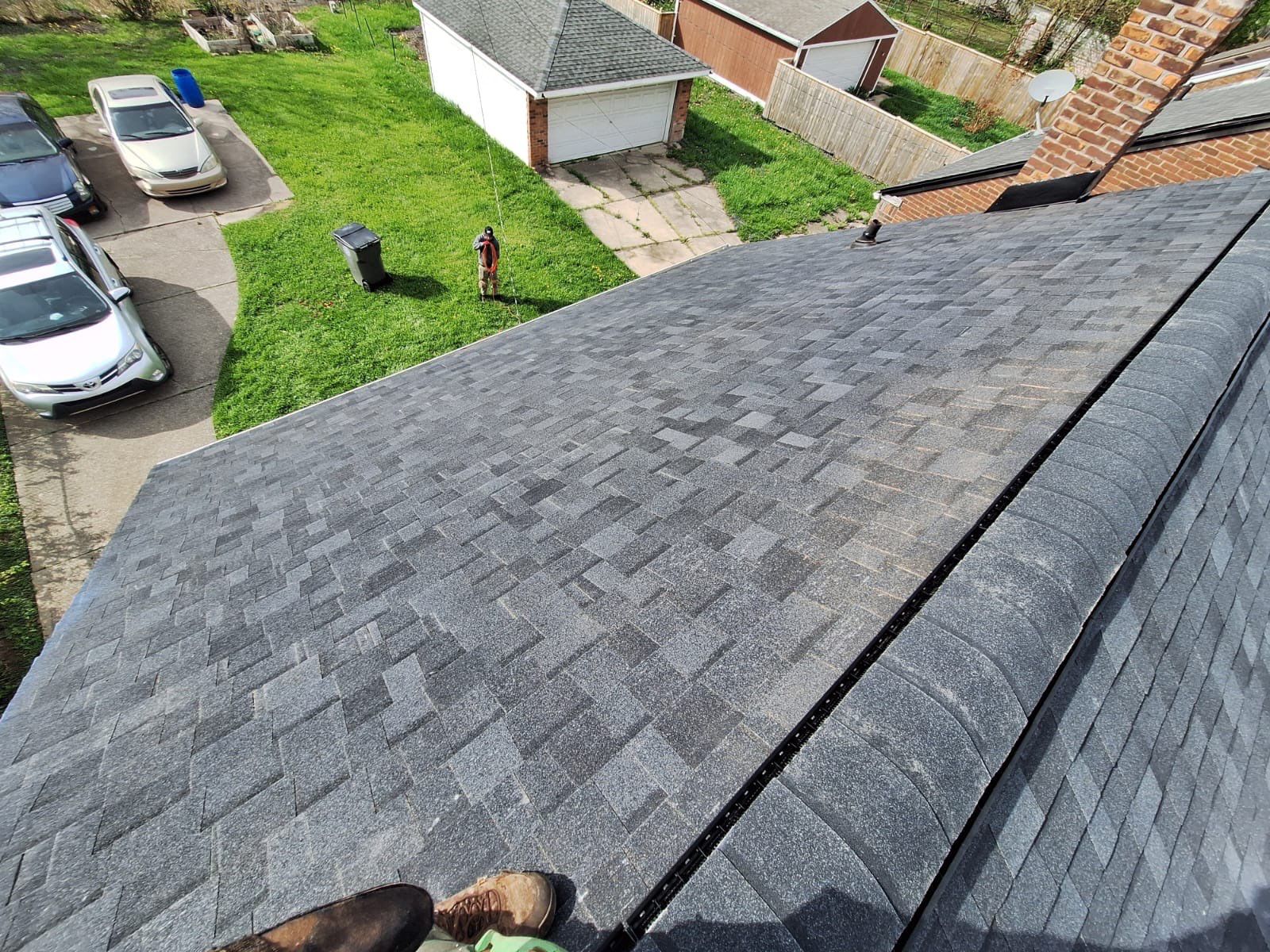 Roof Replacement using Owens Corning Onyx Black by 180 Contractors