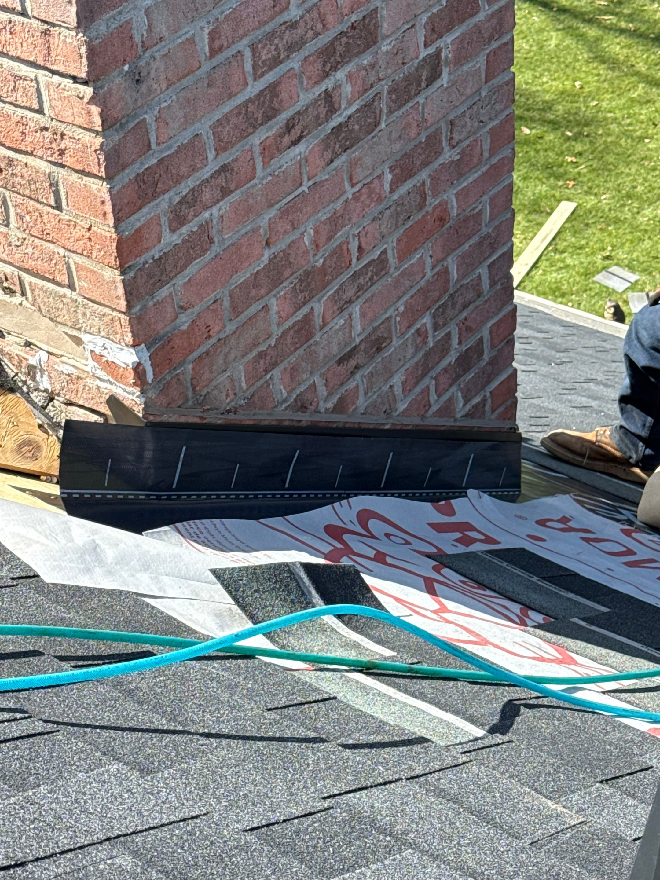 Roof Replacement using Owens Corning Onyx Black by 180 Contractors