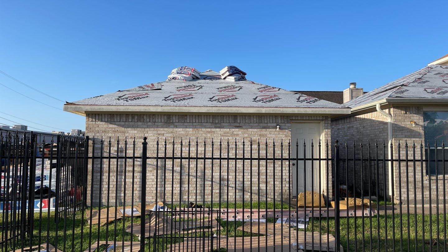 Full Roof Replacement in Webster. by Elite Roofing LLC