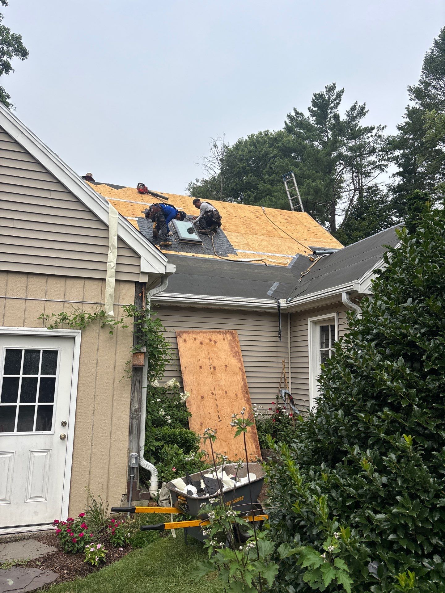 Cheshire by All site builders LLC