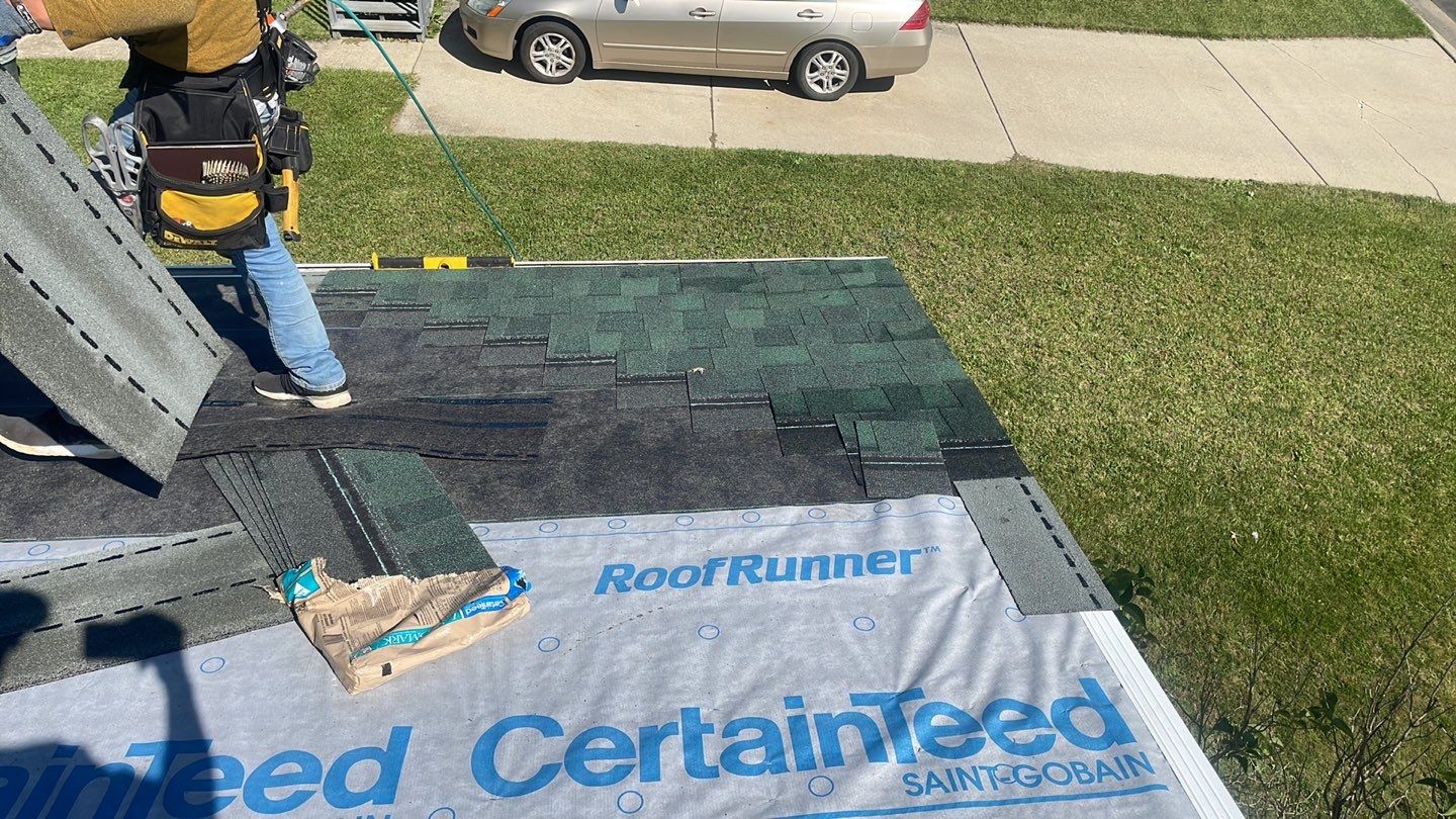 Roof Replacement using CertainTeed Landmark by 180 Contractors