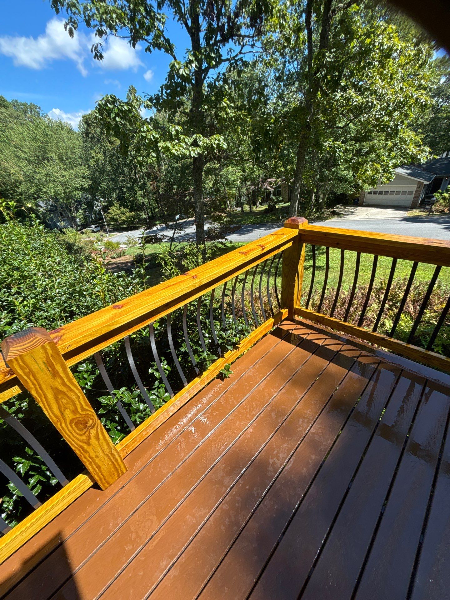 Wood Deck using Wood Sealant by DuraSeal