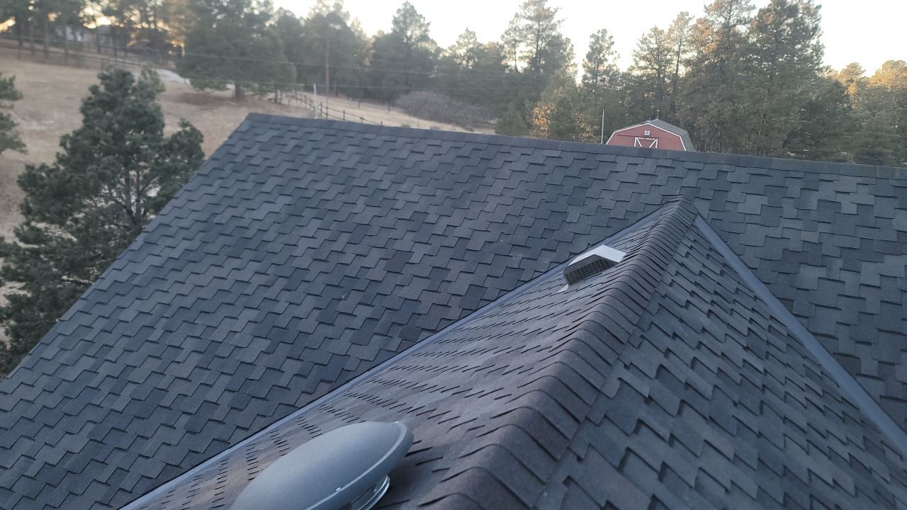 Parker McKean House  by Jireh 7 Roofing 