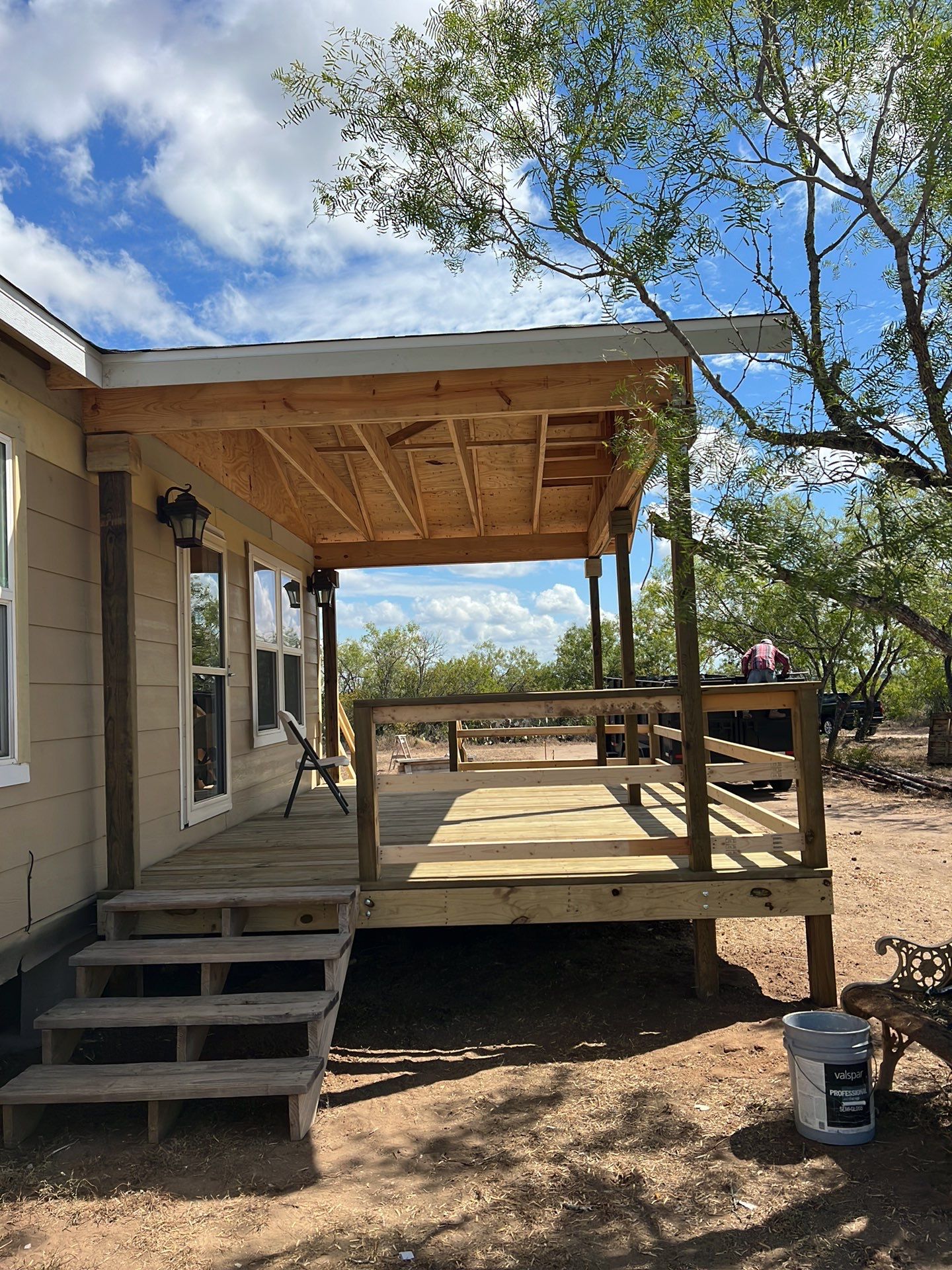 Front Porch Sitt'n by Bayfront Roofing and Construction