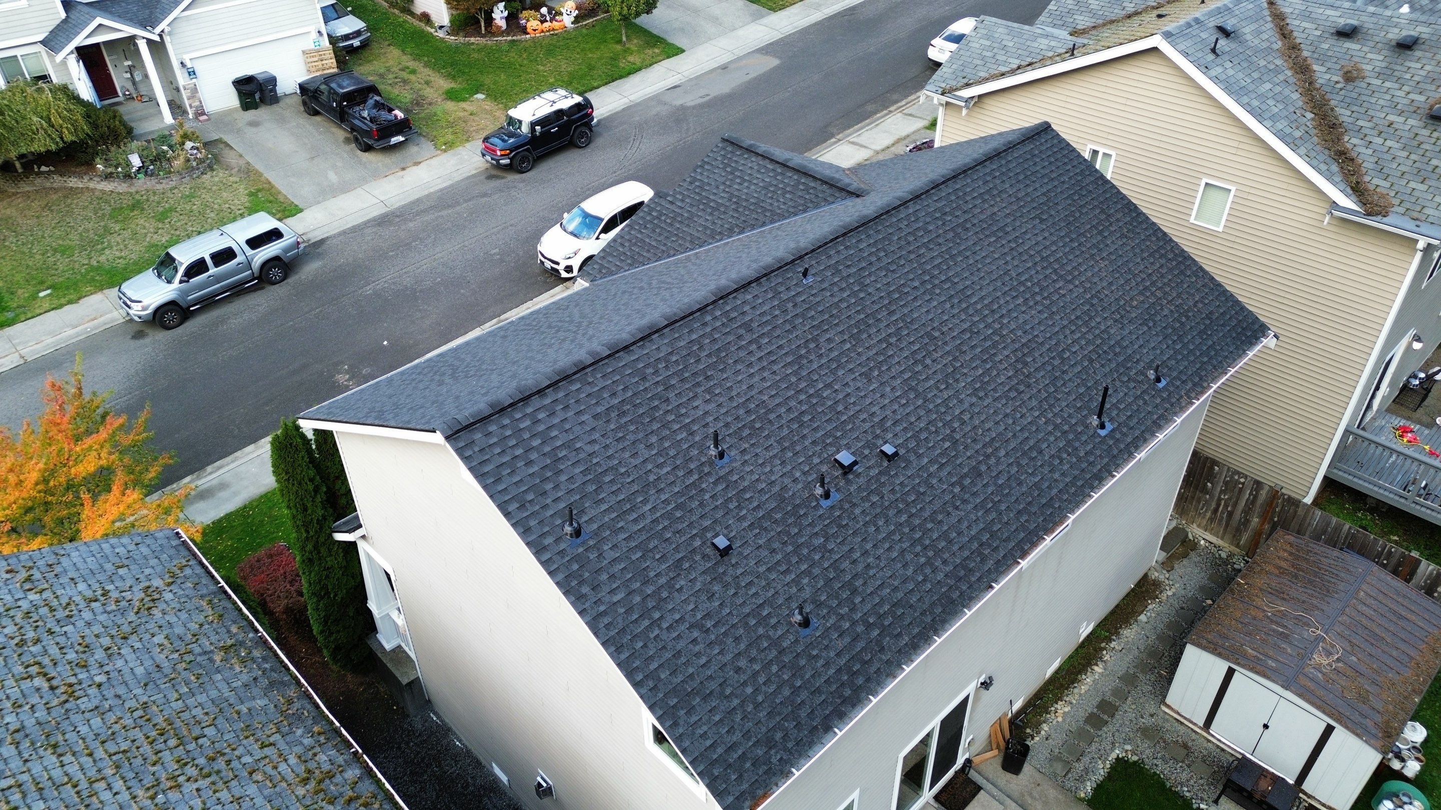 Spanaway WA, GAF Timberline HDZ, Charcoal  by Proline Roofing & Restoration LLC