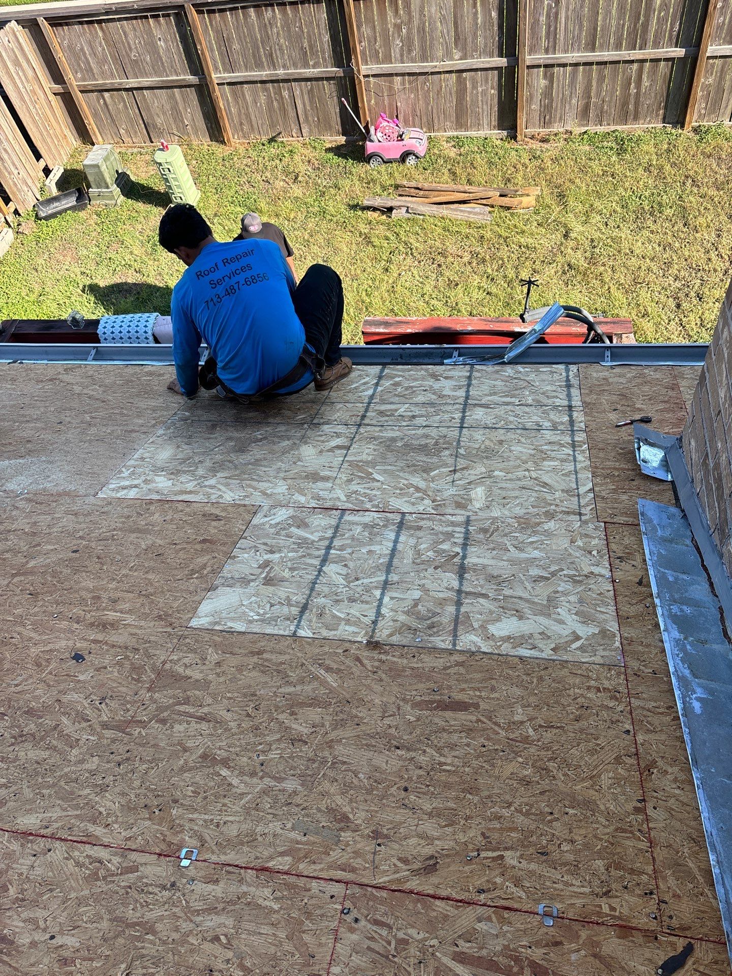 Residential Roofing Installation using Owen's Corning Duration (Lifetime) Shingles by Roof Repair Company