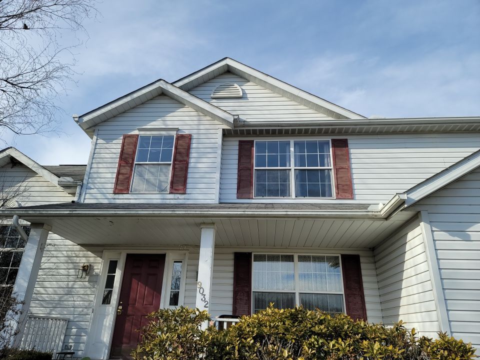 ATLAS PINNACLE COLOR: BLACK SHADOW DRIP EDGE: WHITE by Eagle Eye Roofing