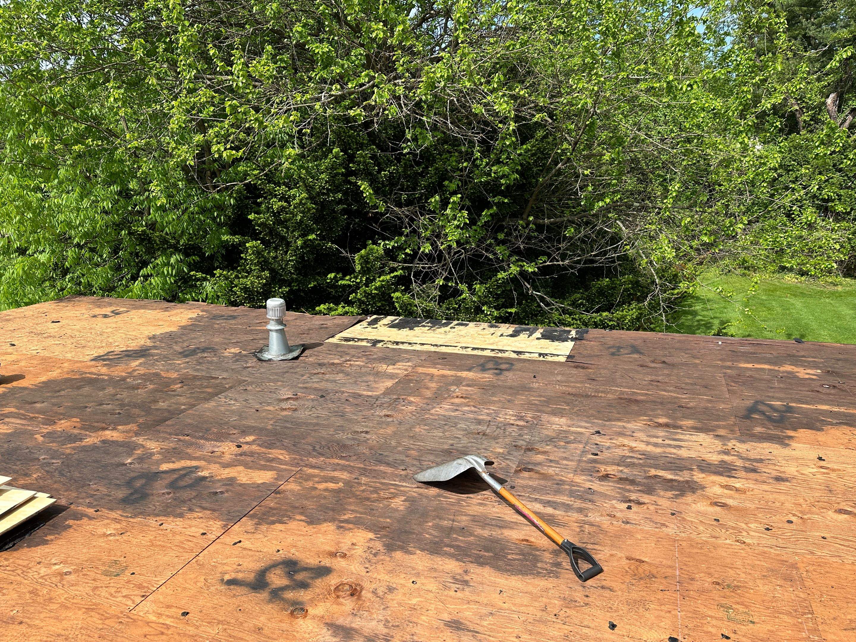 Flat Roofing  by Stofan Construction LLC