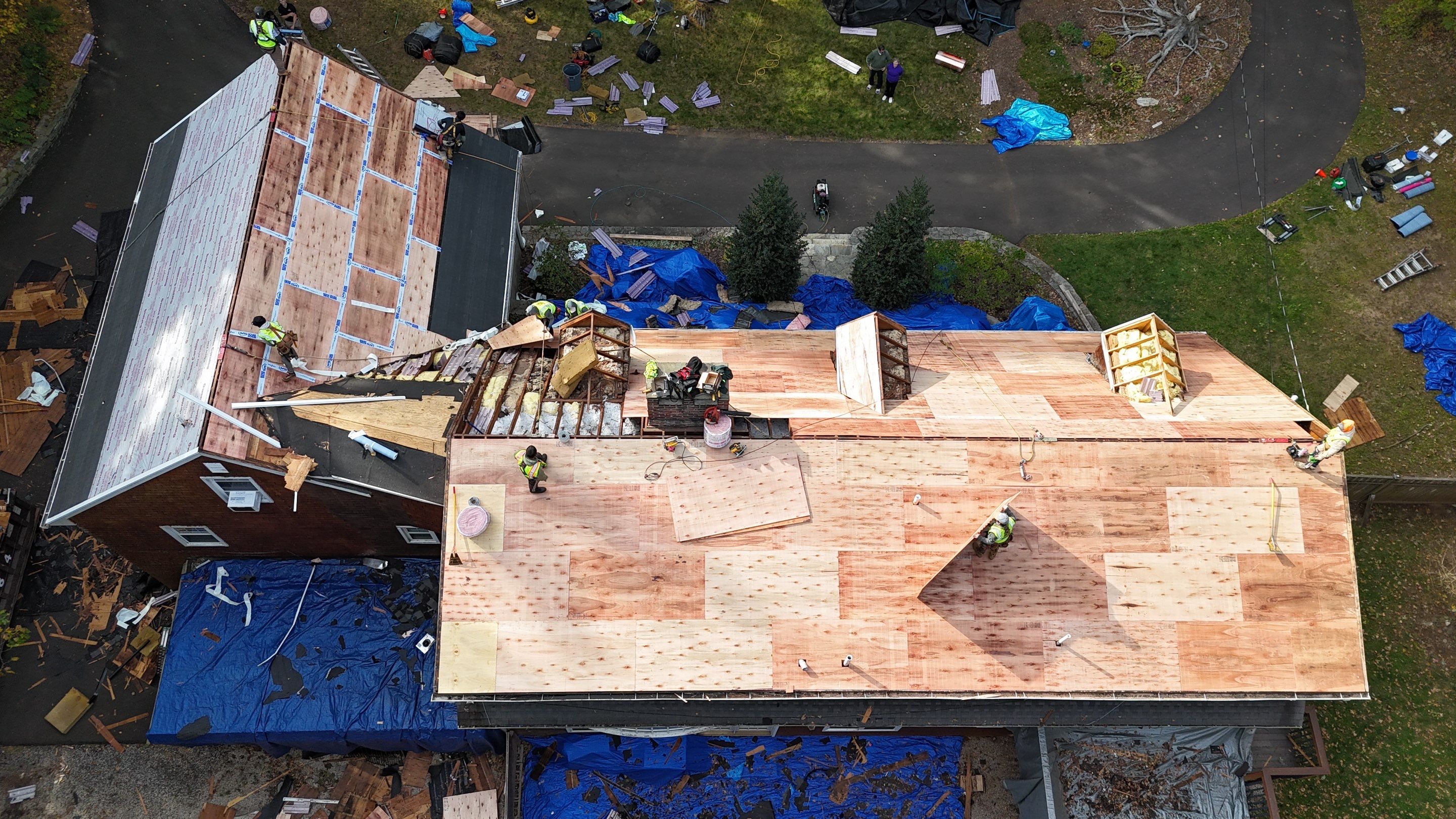 Owens Corning Duration : Chateau Green with Copper Accents in Avon, CT by Golden Shield Roofing