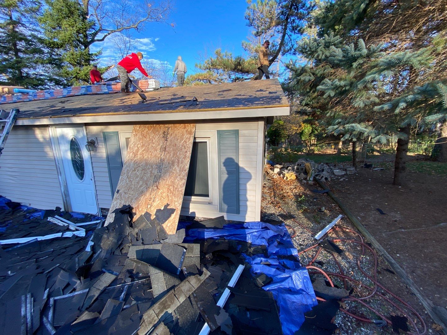 Roof Replacement using CertainTeed Landmark by 180 Contractors