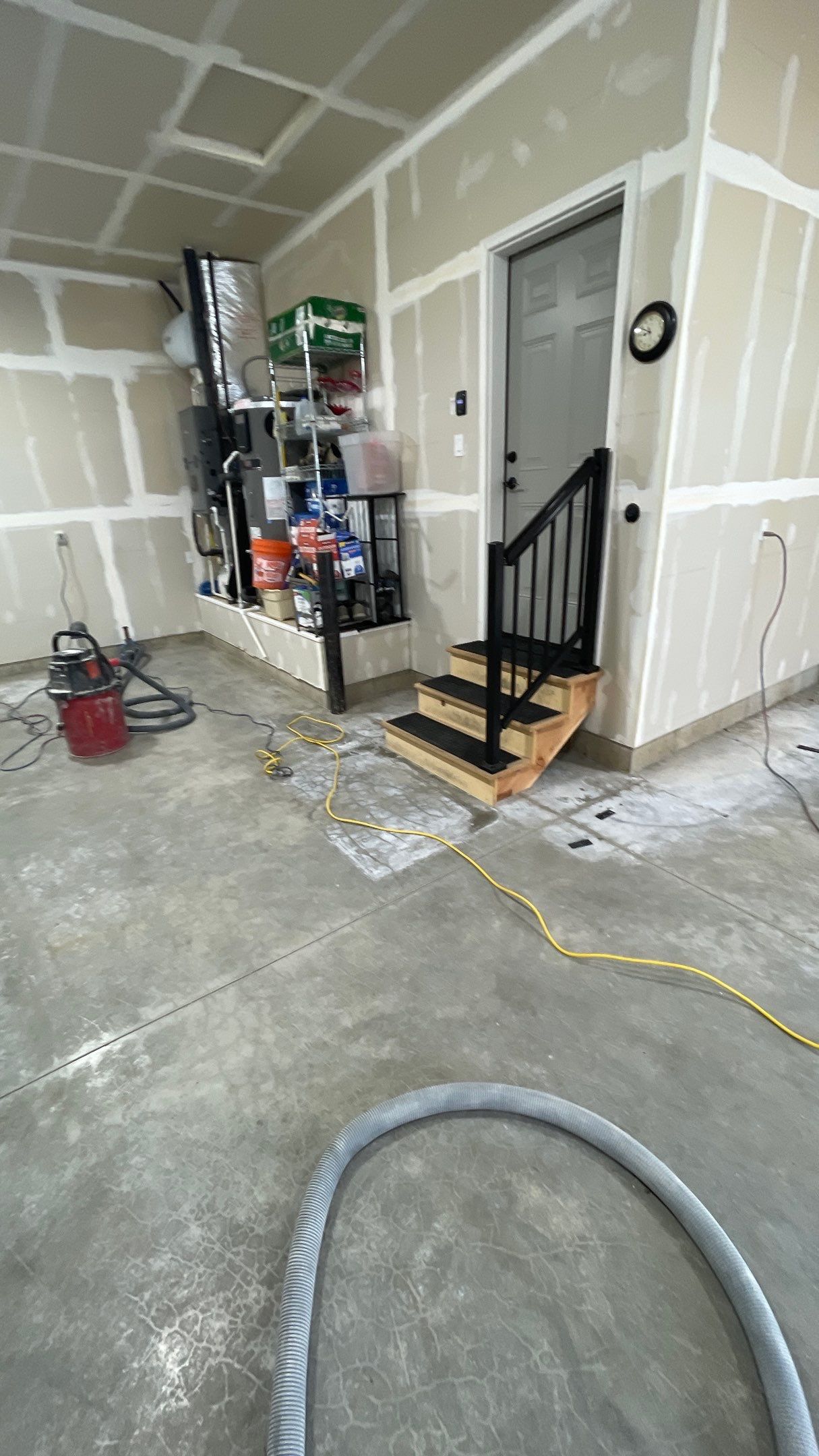 Garage Transformation using Smoke Colorway by Croc Coatings, LLC