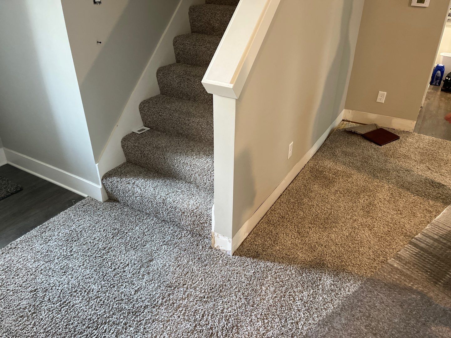 Water Mitigation using Air Movers in Sellersburg, IN by ANR Restoration