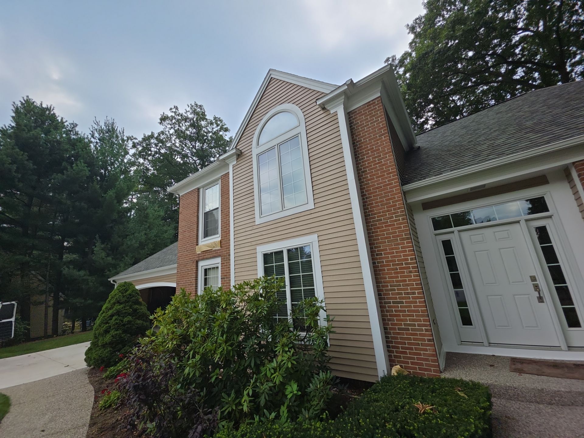Exterior House Painting in Spring Lake, MI by Gordon Painting