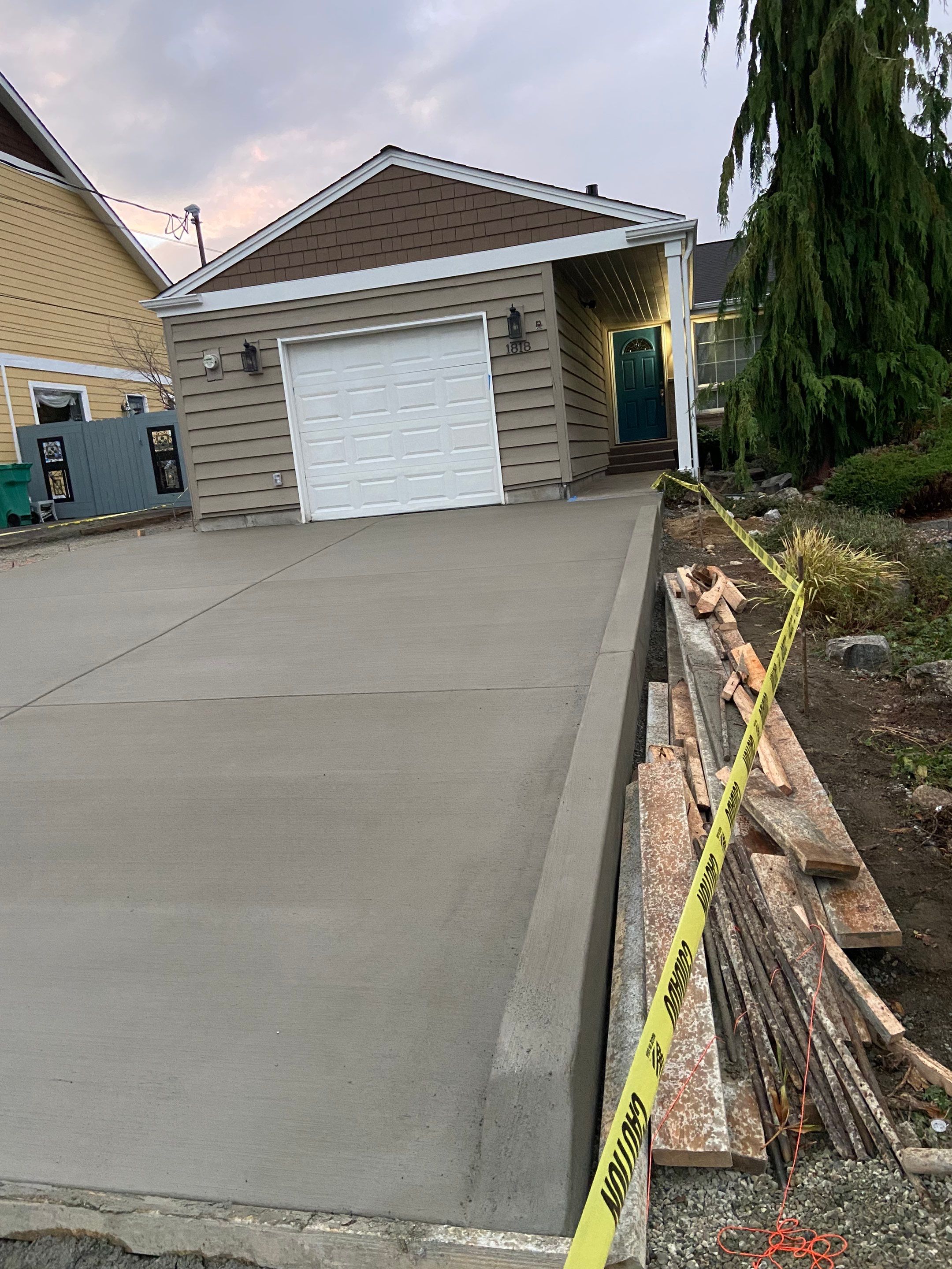 Concrete Driveway, Walkway & Asphalt Road Repair | Seattle  by Jireh Asphalt & Concrete Inc 