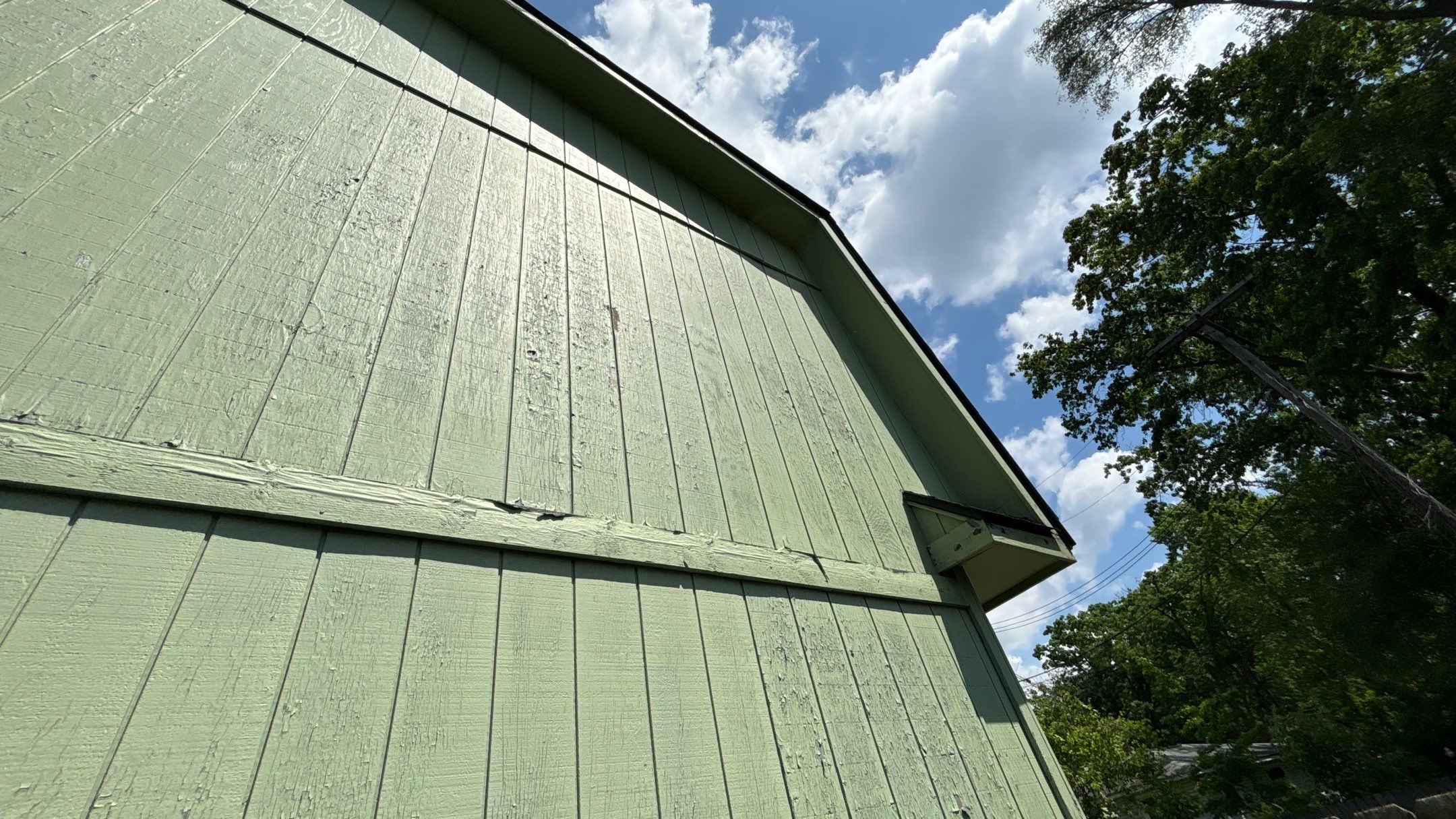 Siding Replacement using Hardie Plank S8 1/4" by 180 Contractors