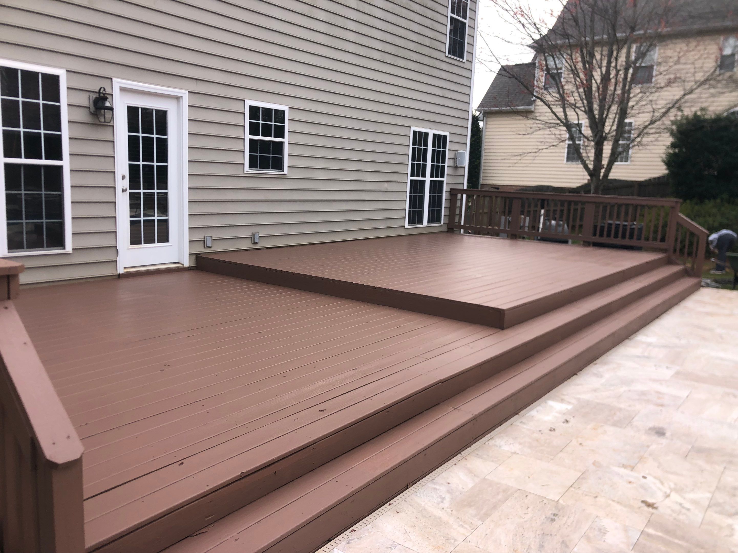 Coated Deck using AcryFin by DuraSeal