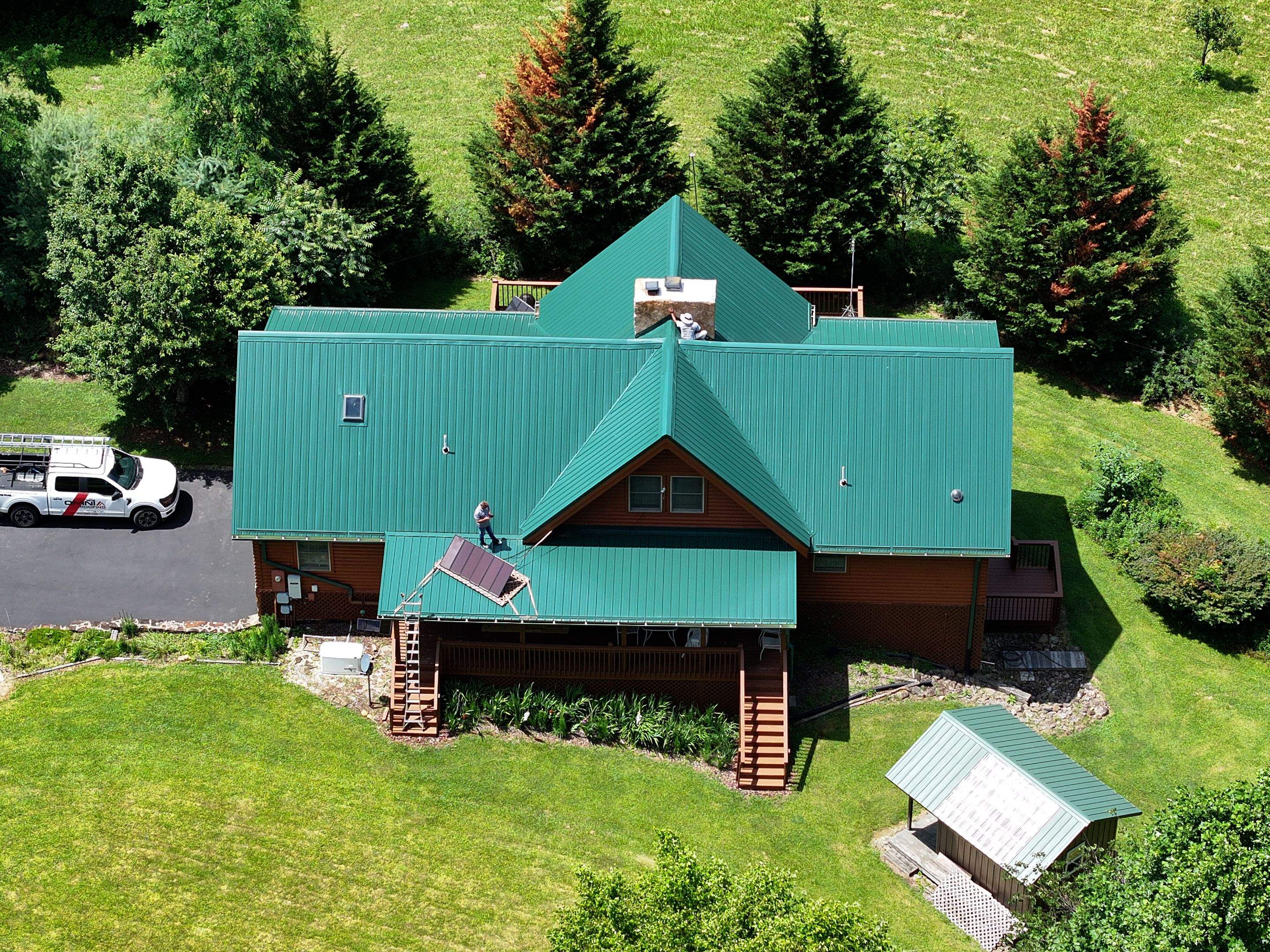 Crigger Residence by Omnia Roofing