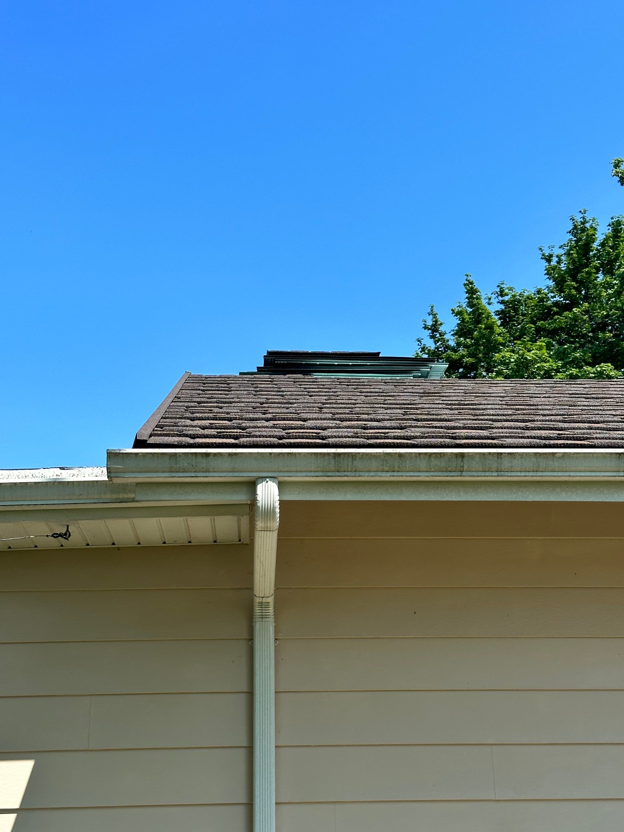 Tilcor Cf Metal Shingle  by Teflon Roofing