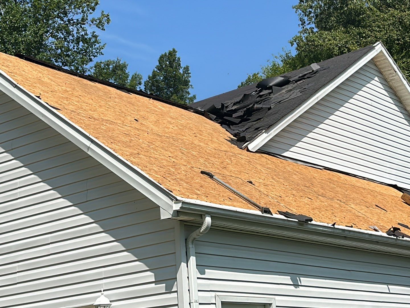 Residential Roofing Installation using Performance Shingles by Mr. Roofer