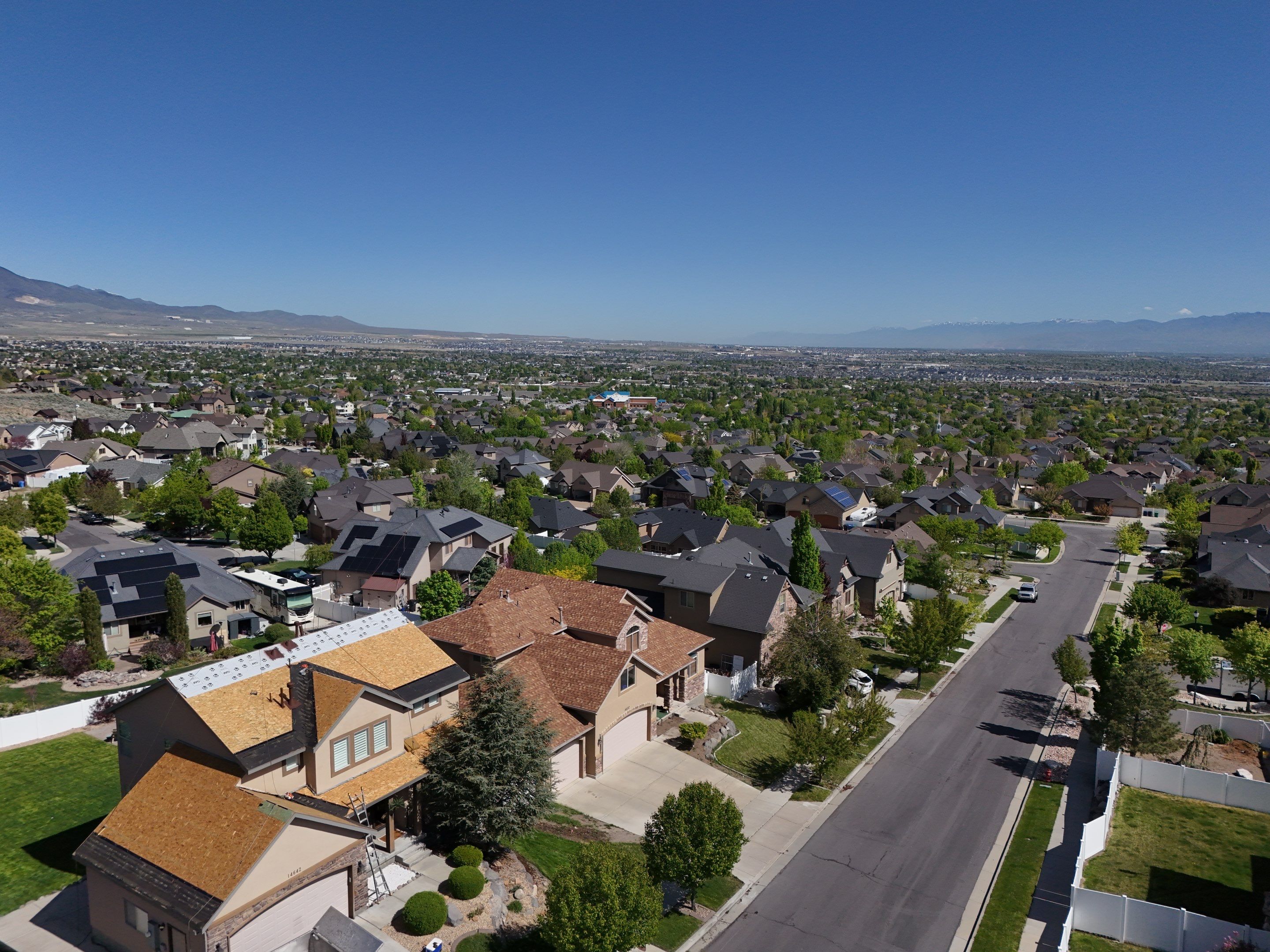 Roofing in Herriman, UT by Go Pro Roofing