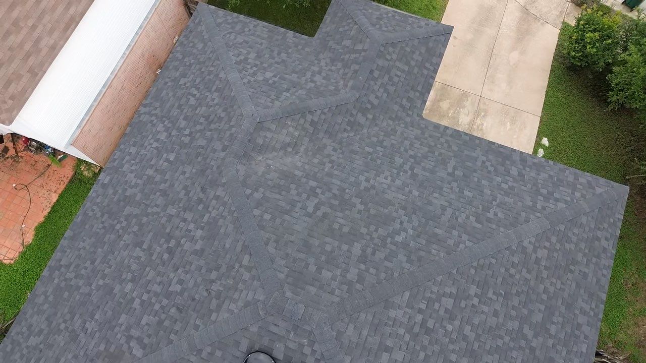 Onyx Black - Owens Corning TruDefinition Duration  by RoofsOnly.com