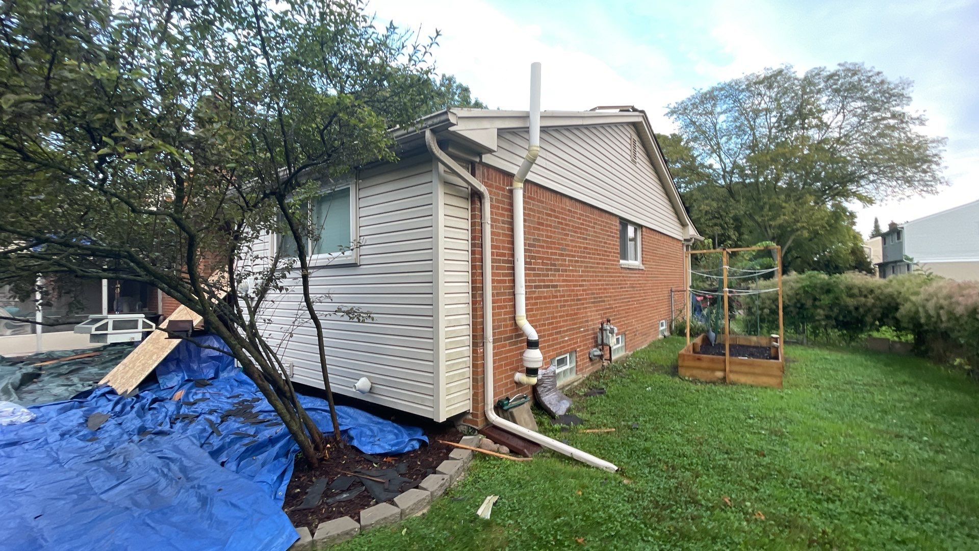 Roof Replacement using CertainTeed Landmark by 180 Contractors
